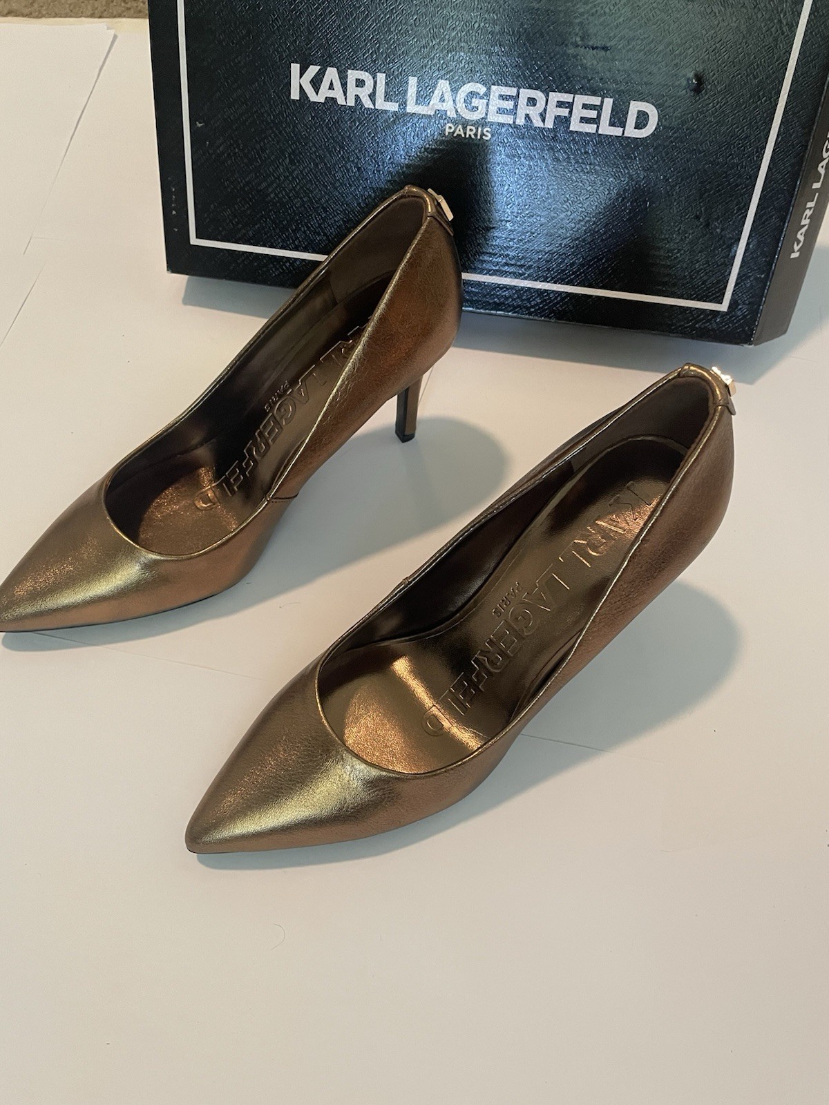 Karl Lagerfeld Paris Bronze Leather Pointed Toe Stiletto Pumps US 5.5 Royale
