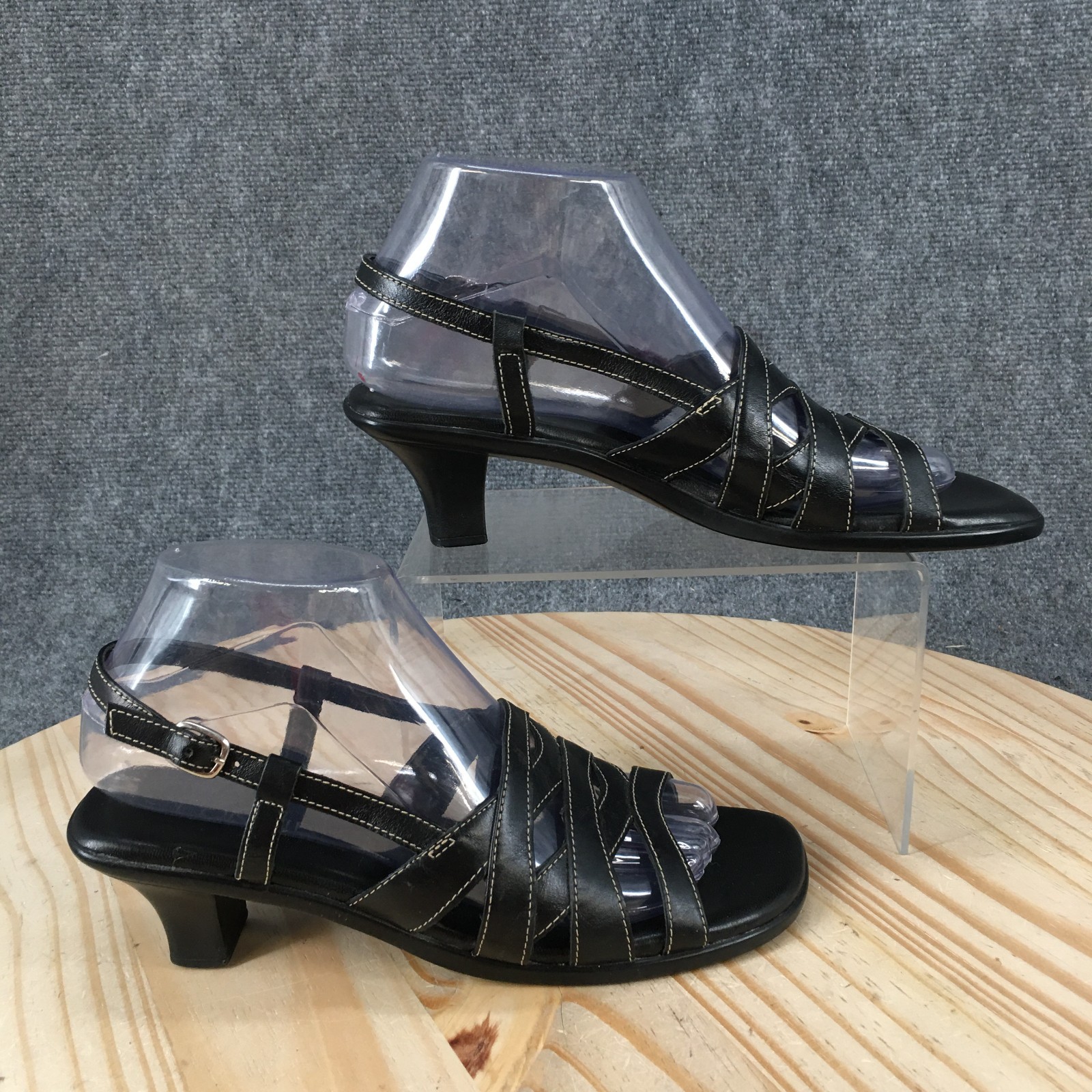 Connie Sandal Womens 7 M Skippy Strappy Slingback Low Heel Leather Casual Black