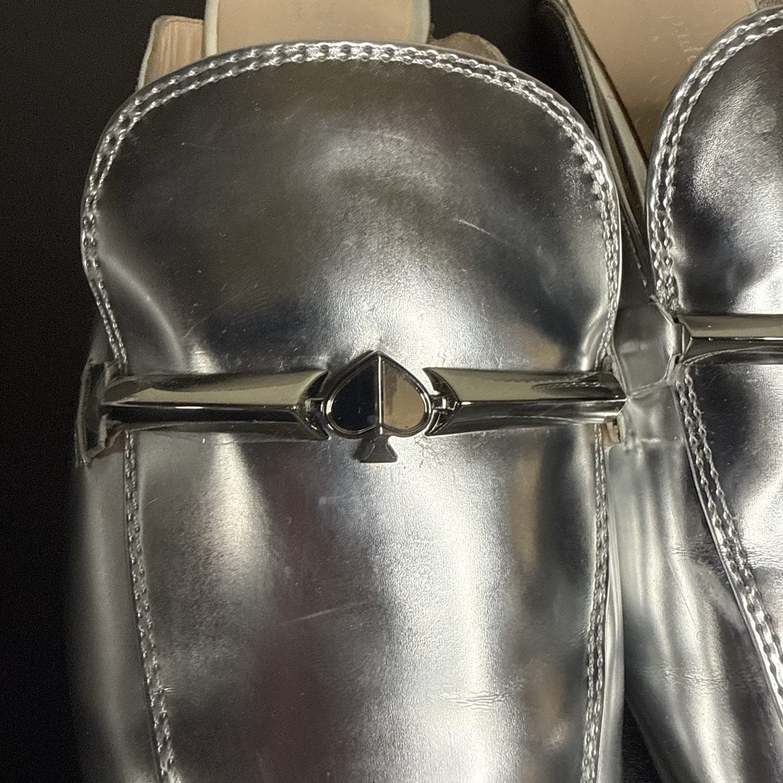 Kate Spade New York Laura Silver Specchio Leather Mules Slides Women Size 10M