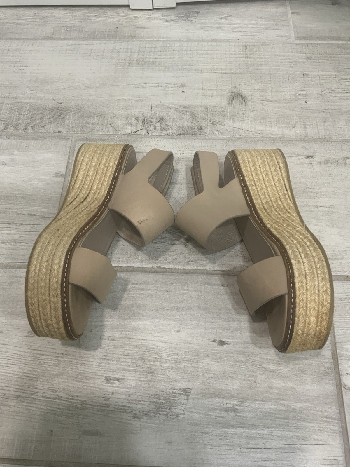 Vince Janet Women’s 6 M Taupe Nubuck Platform Chunky Espadrille Wedge Sandals