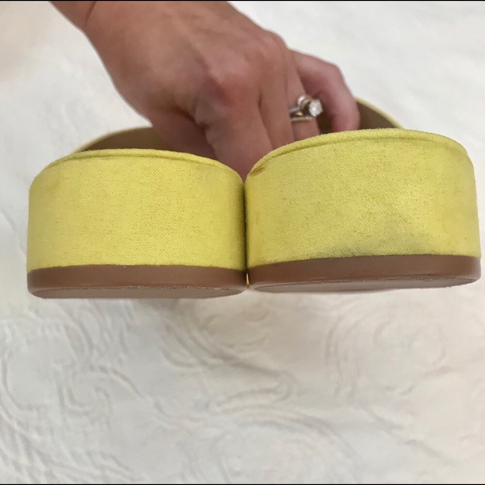 A NEW DAY Yellow Faux Suede Textile Fabric Slip On Slide Sandals 10
