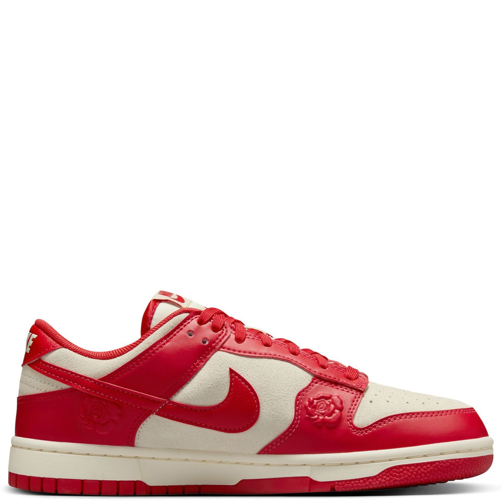 Women’s Nike Dunk Low «Red Roses» Coconut Milk/Univer Red (HF1986 100)