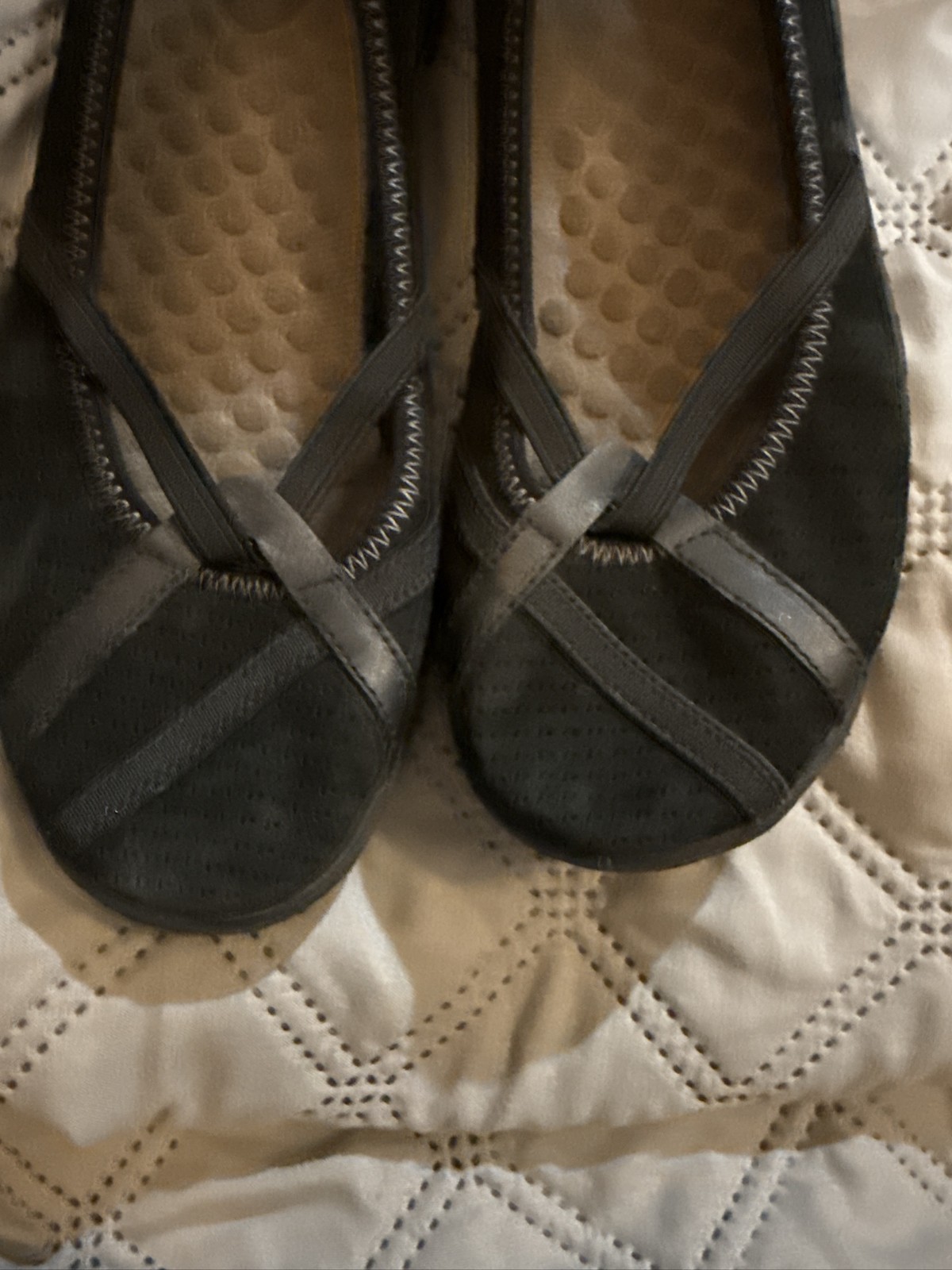 Clarks Women’s Black Suede Criss Cross Ballet Flats