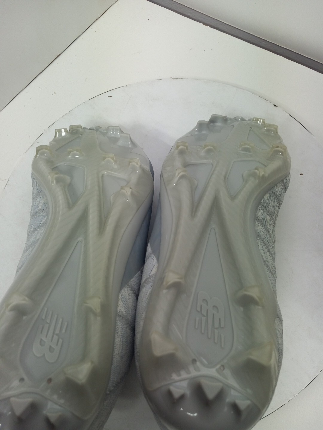 New Balance Burn X Low Gray Lacrosse Cleats Womens Sz 12 D Wide