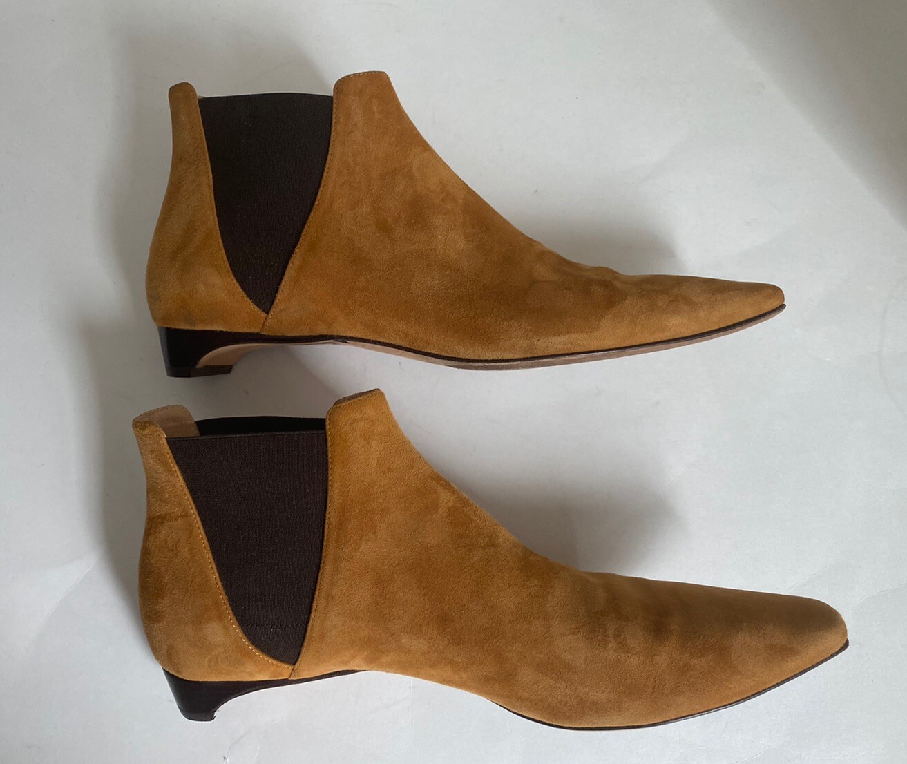 DEREK LAM Stevie Suede Ankle Boots Kitten Heals Sz. 40 1/2 Italy