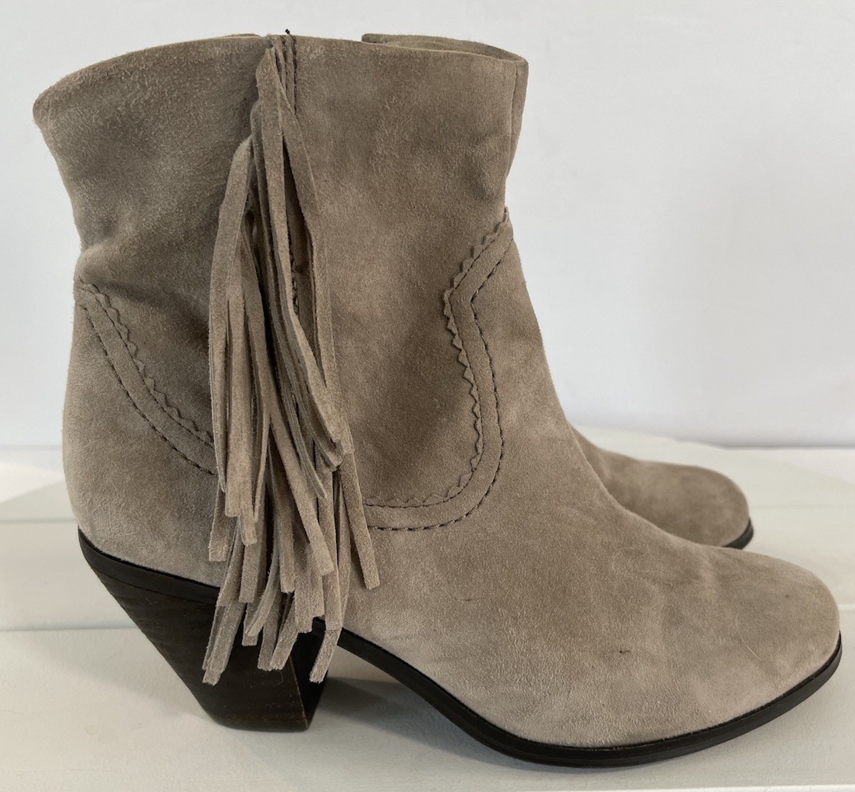 SAM EDELMAN Louie Gray Suede Fringe Ankle Boot Western Zip-up Cowgirl Womens 7 M