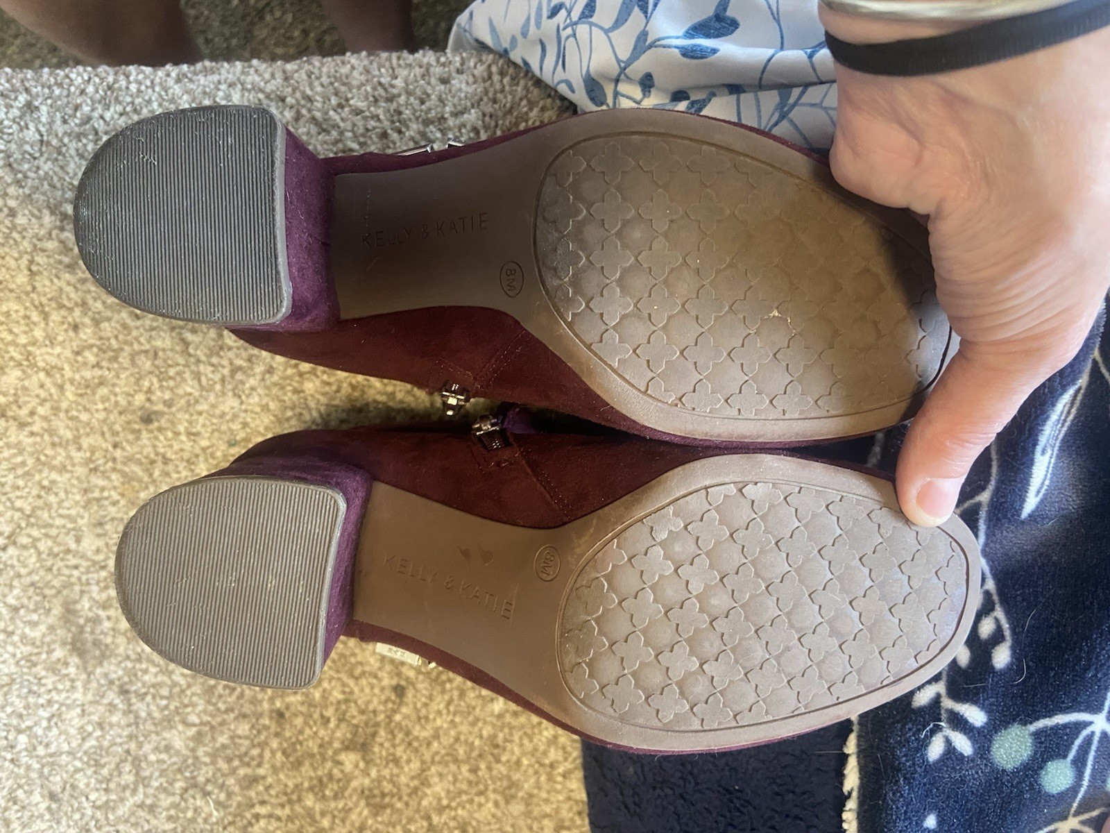 Kelly & Katie Women’s Burgundy Suede Ankle Bootie Pointed Toe Zip Size 8