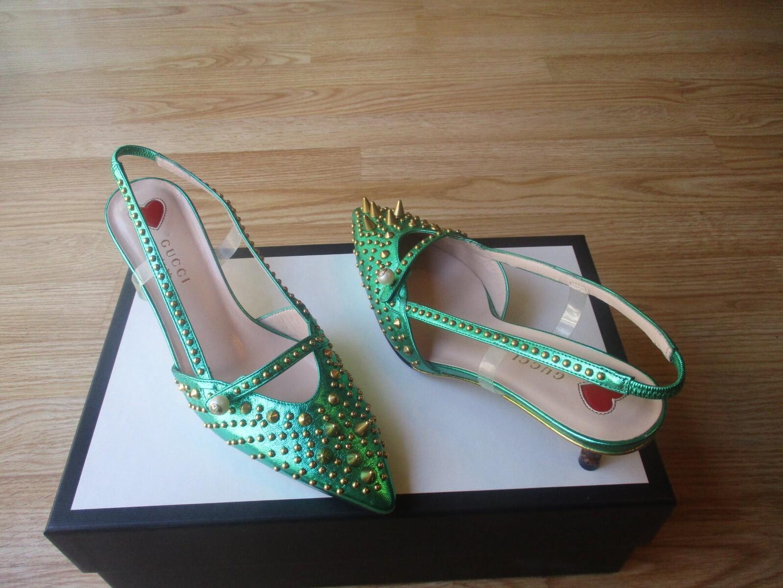 $1410 Gucci Unia Metallic Spike Studded Pearl Sandals Bamboo Heels 36 US 6 NEW