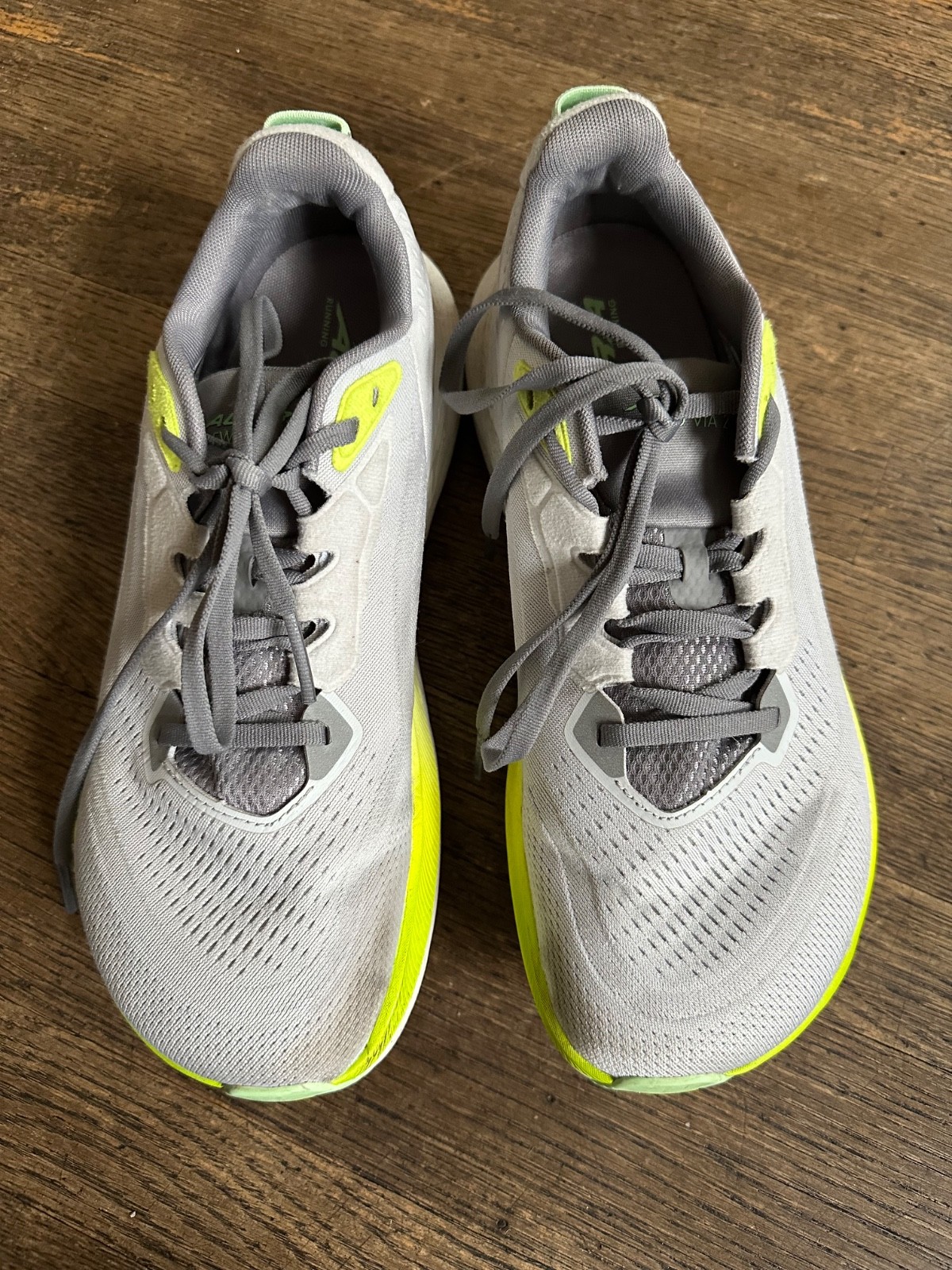 Altra Women’s FWD Via 2 Road Running Sneakers Size 10 Medium Gray Used No Box