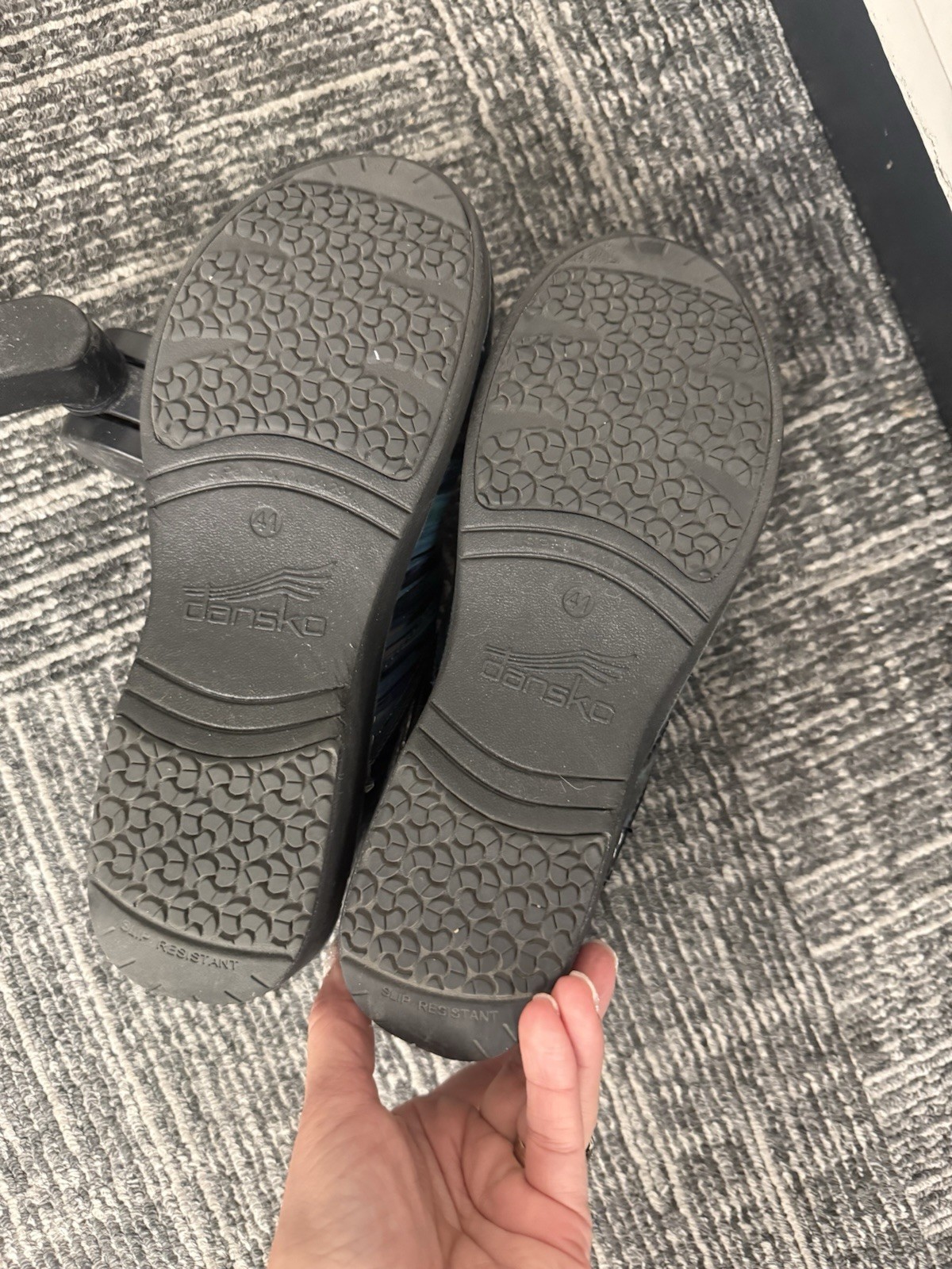 Dansko XP 2.0 Clogs