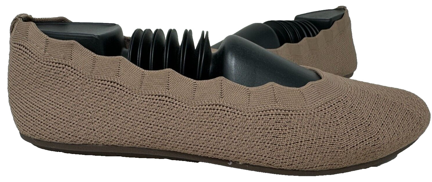 Skechers Women’s Cleo 2.0 Love Spell Slip On Walking Flats Mocha Size:8 186L