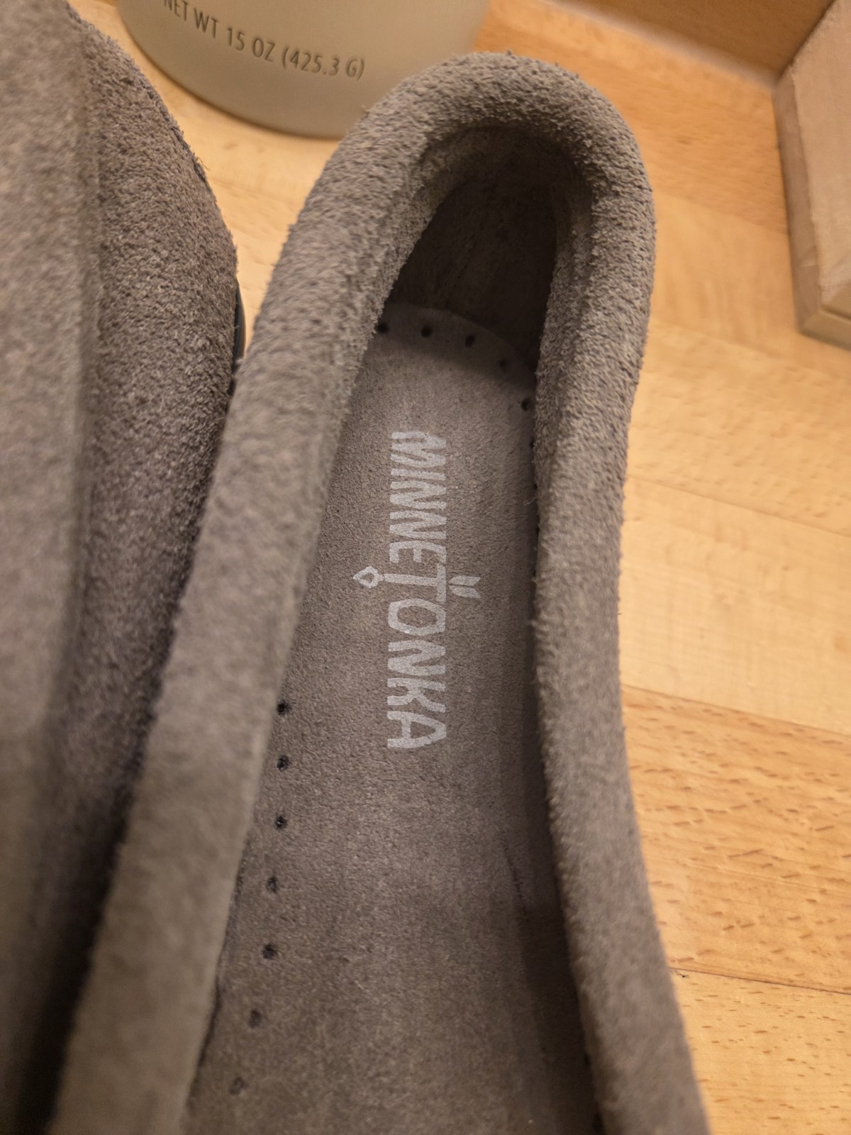 Minnetonka Kilty Grey Suede Leather Womens 8.5 Hardsole Moccasins Brownish Gray