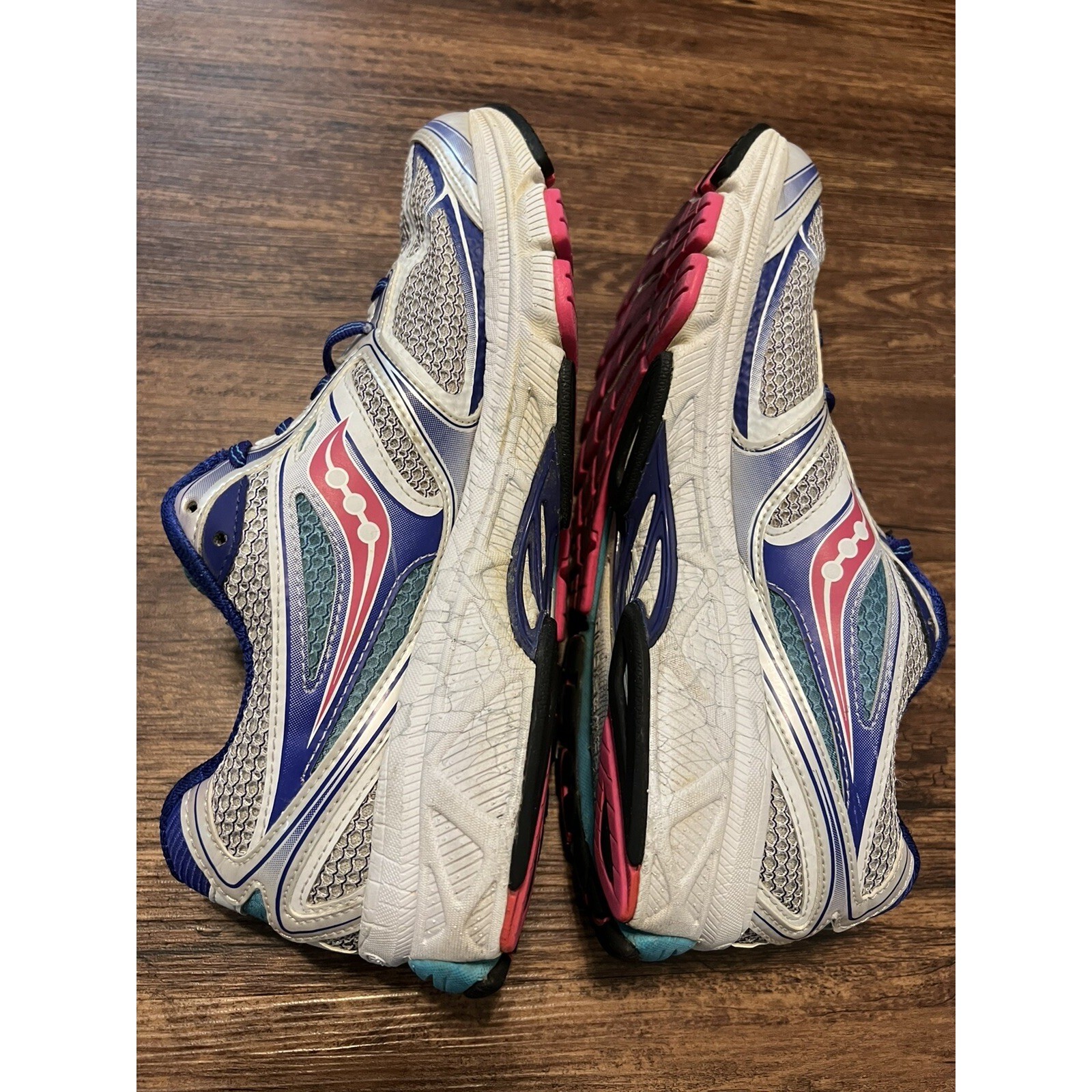 Saucony Guide Women’s Size US 10.5 UK 8.5Narrow Sneakers Power/Grid 8 mm Offset