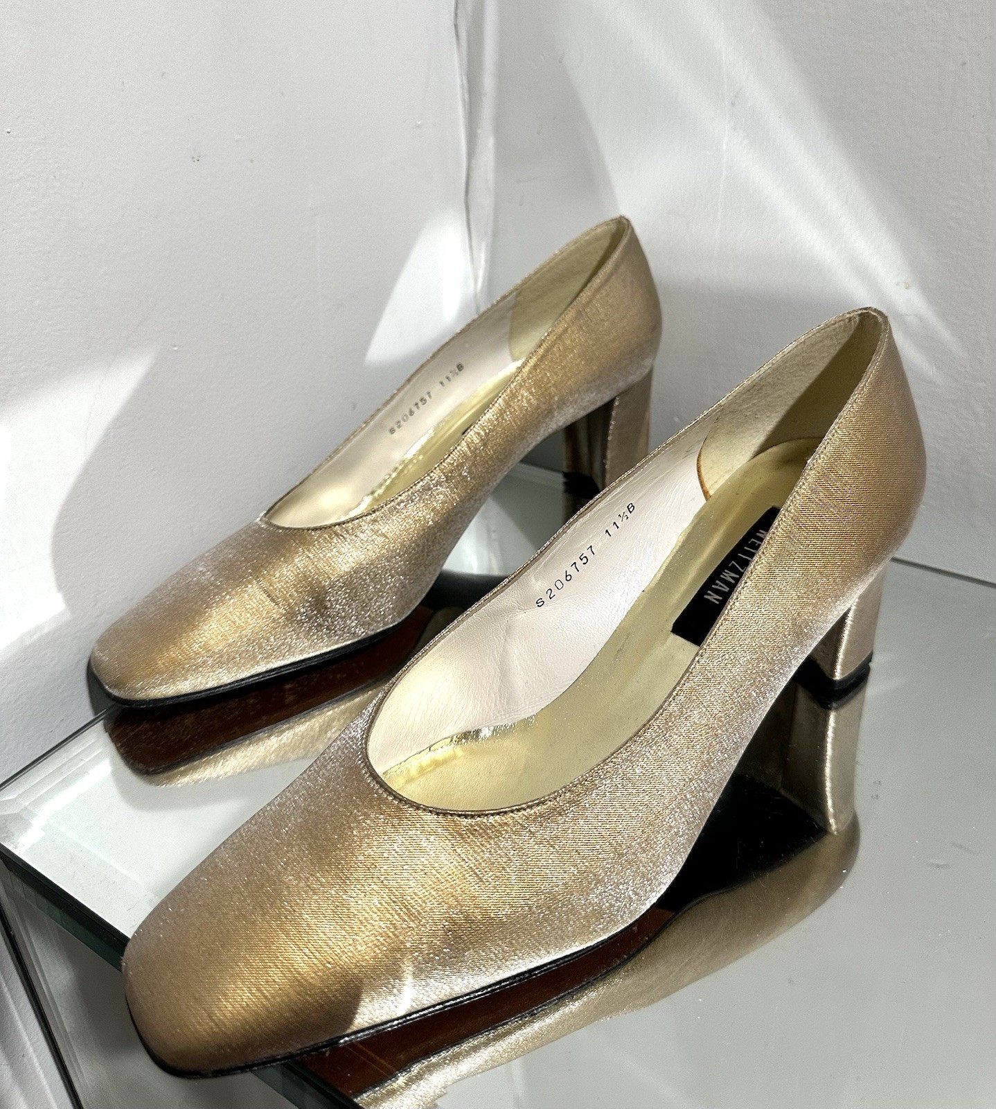 Stuart Weitzman 11.5 Champagne Metallic-Pumps
