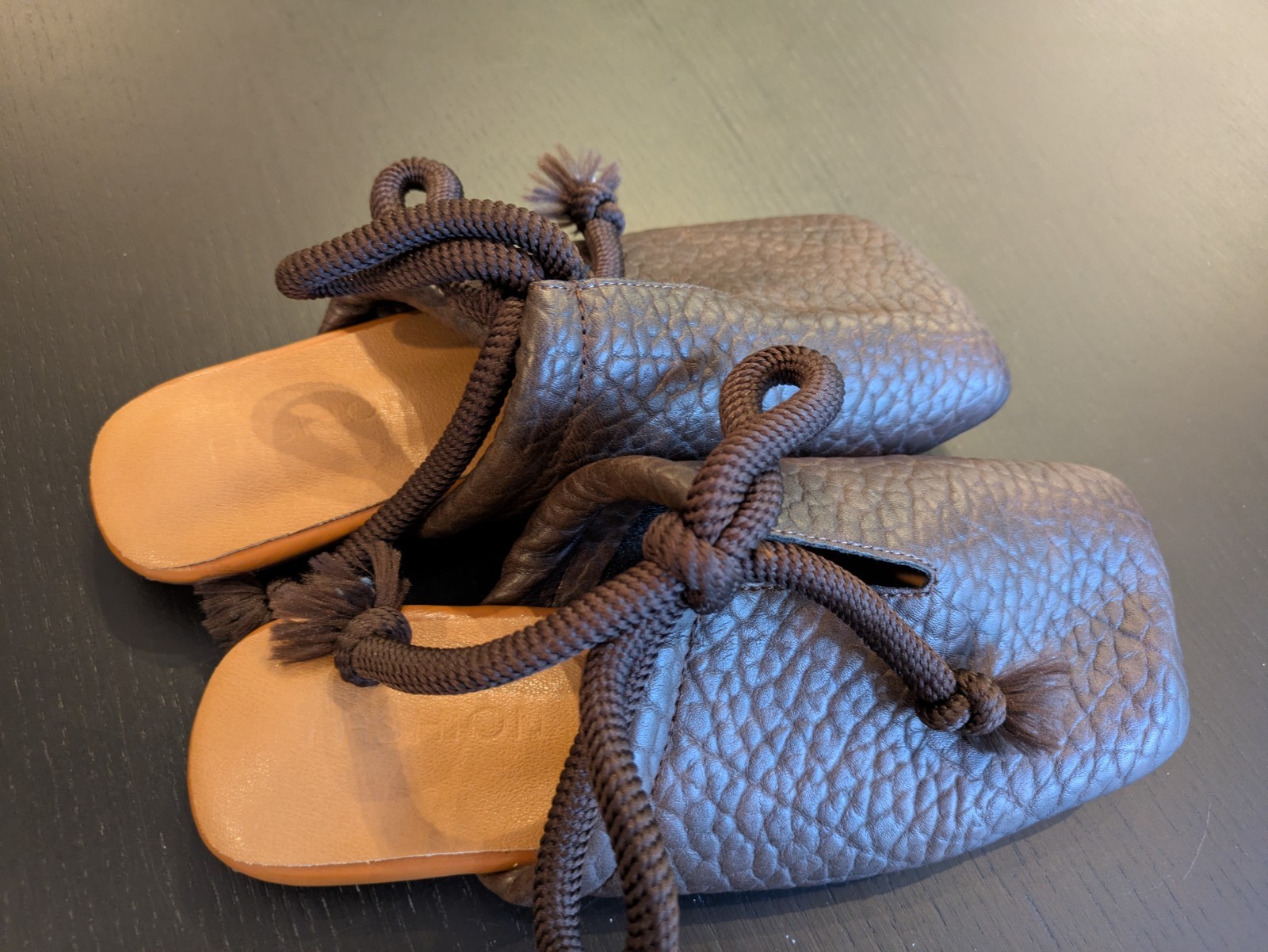 NWOT Slip-on Shoes W/ Square-Toe Design, Textured Leather, Bows Sz 36 Eu