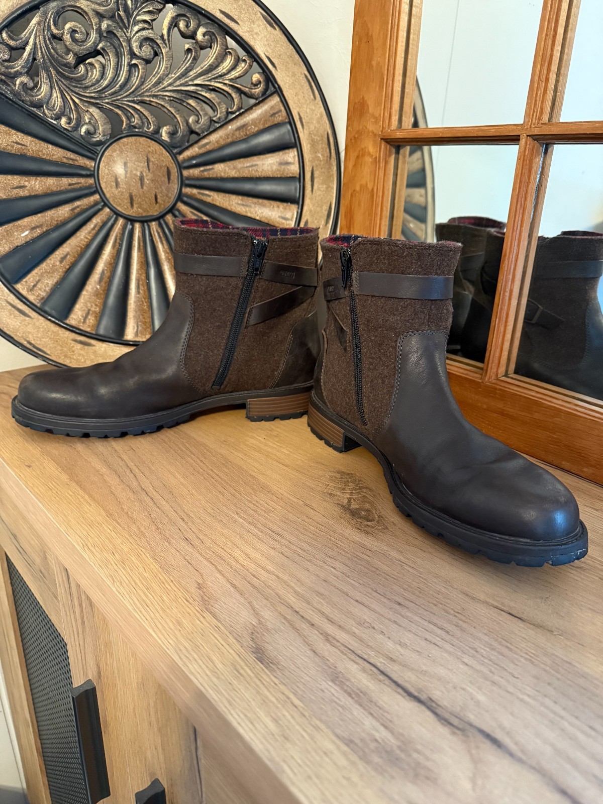 Merrell Legacy Buckle Waterproof Brown Ankle Boots – Size 10USA