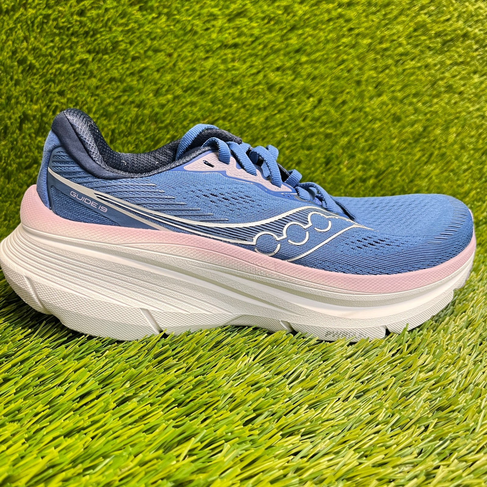 Saucony Guide 19 Womens Size 6.5 Blue Pink White Athletic Running Shoes Sneakers