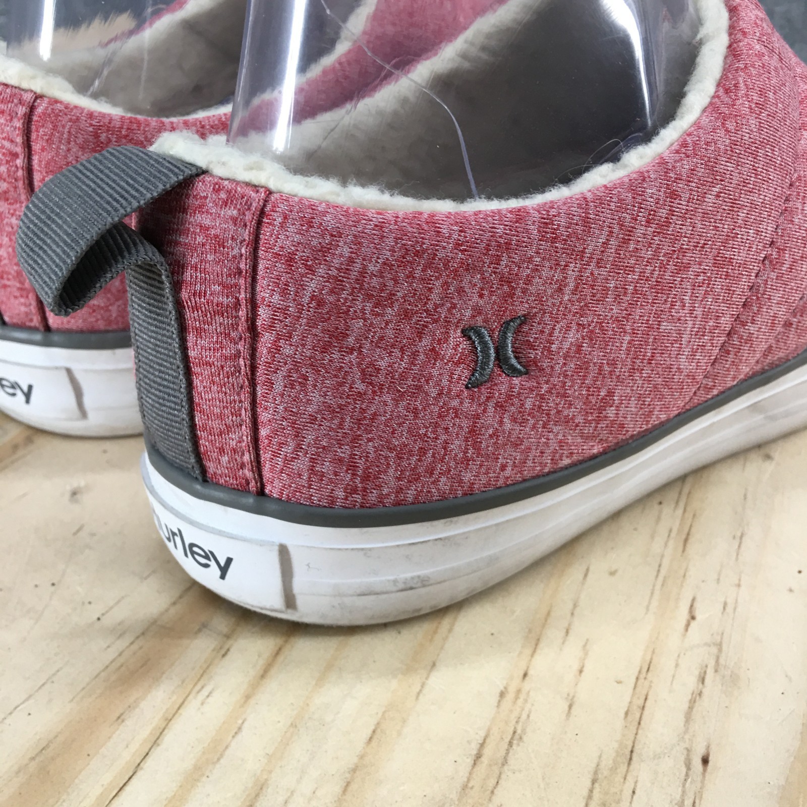 Hurley Slippers Womens 6 M Arlo Puff Slip On Lined Comfort Clogs Pink Fabric