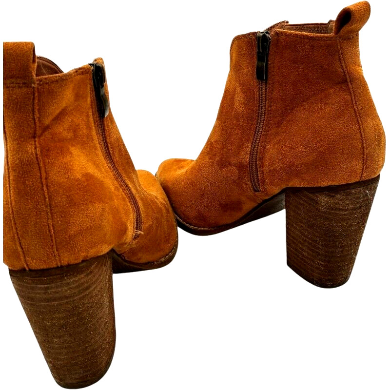 beast fashion women’s camel suede 3.5 in heeled zip-up booties size 8.5 – EUC