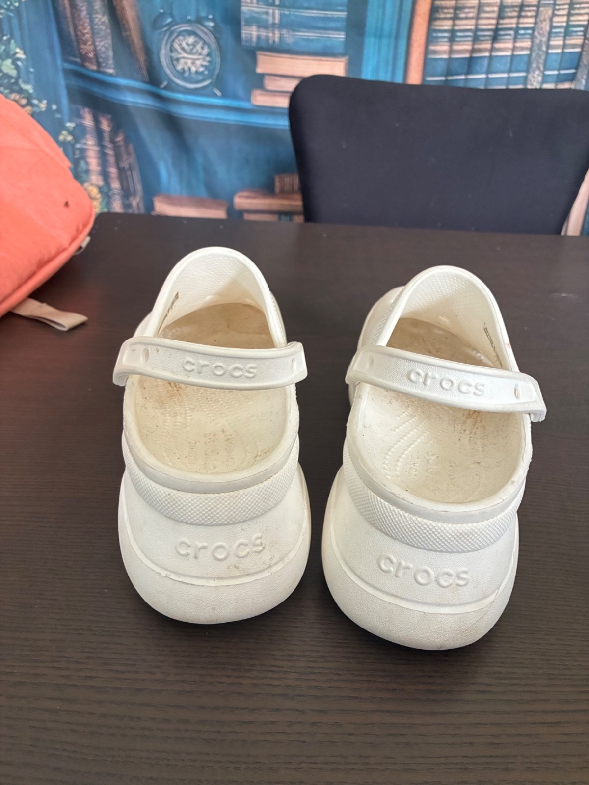 womens crocs wedge sandals size 8