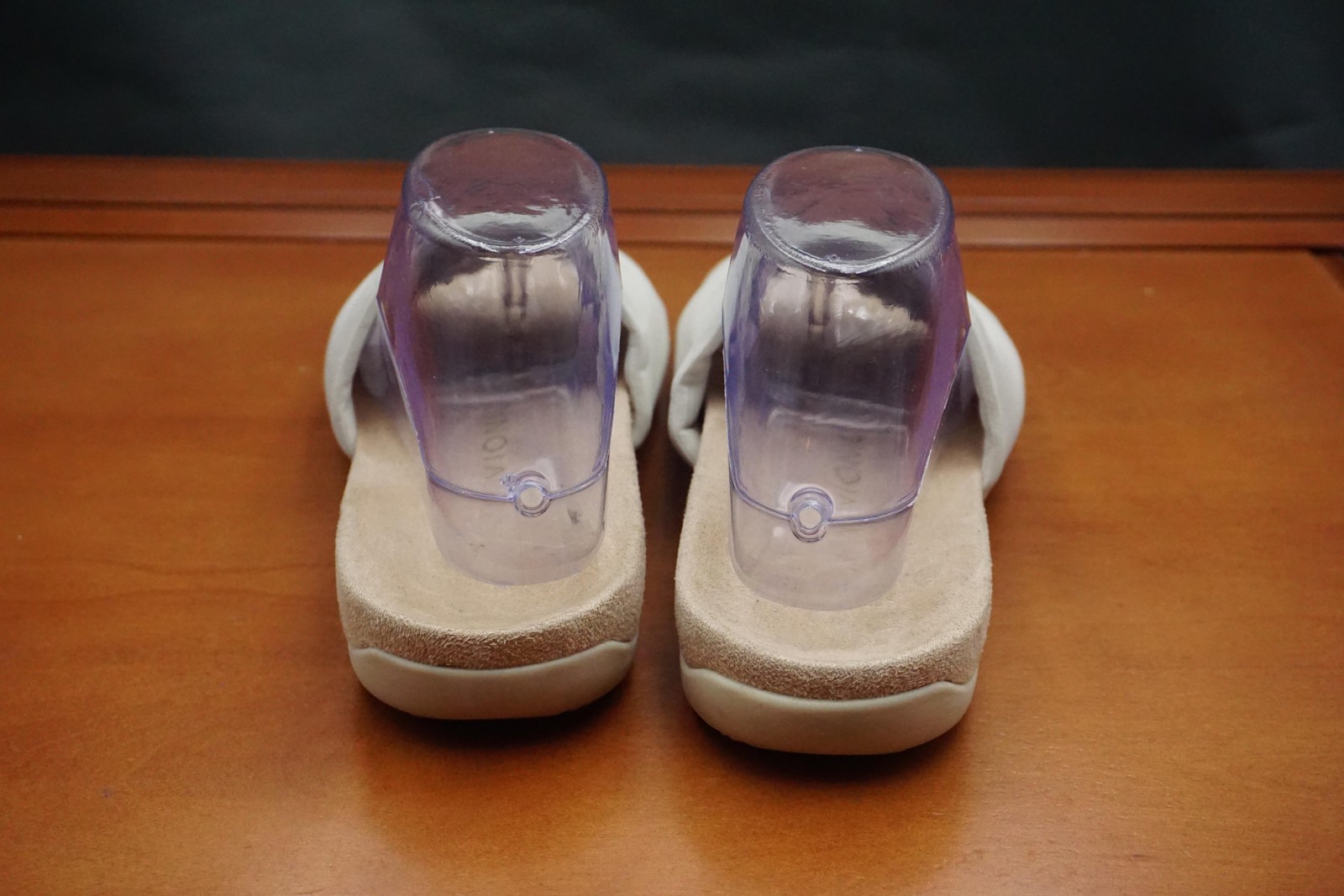 Vionic Renie Knit Sandals Womens Size 9 Beige Slide Cushioned Arch Support