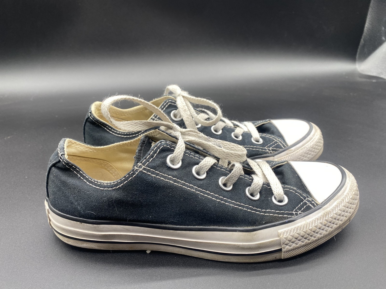 Converse all star unisex sizes mens 4 womens 6 black
