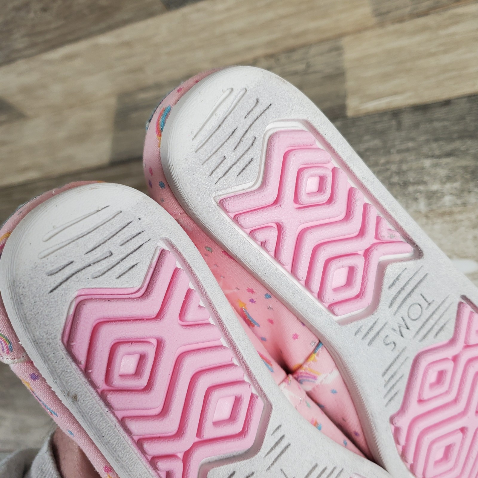 Toms Alpargata Womens Shoes Sz 6 Pink Almond Blossom Unicorn Print Slip On Flats