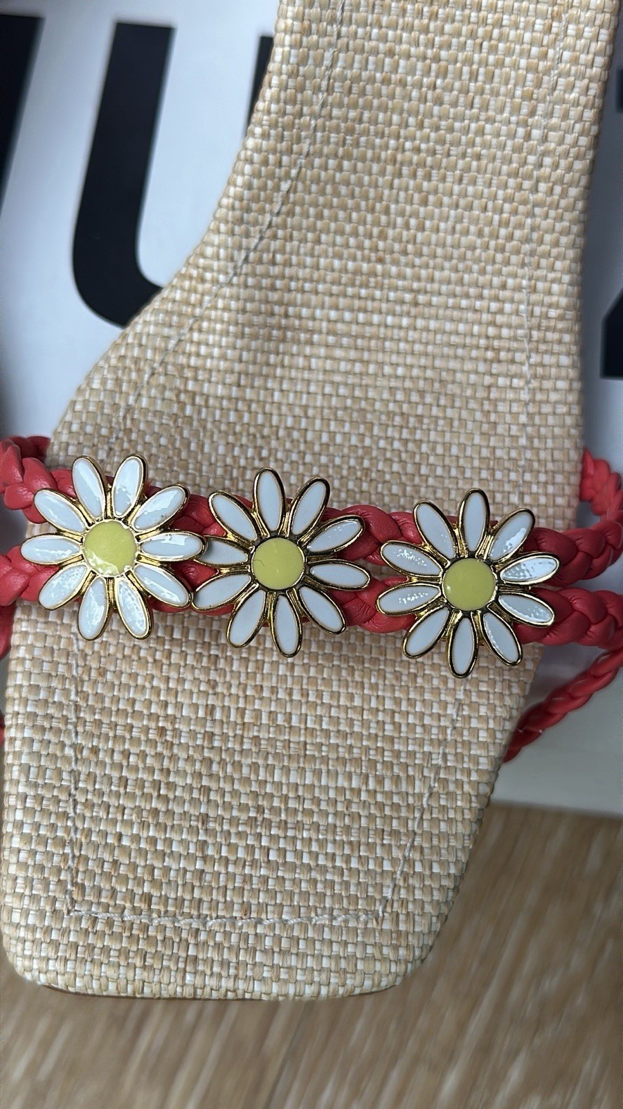 Coral Braided Strap Daisy Flower Heel NWT