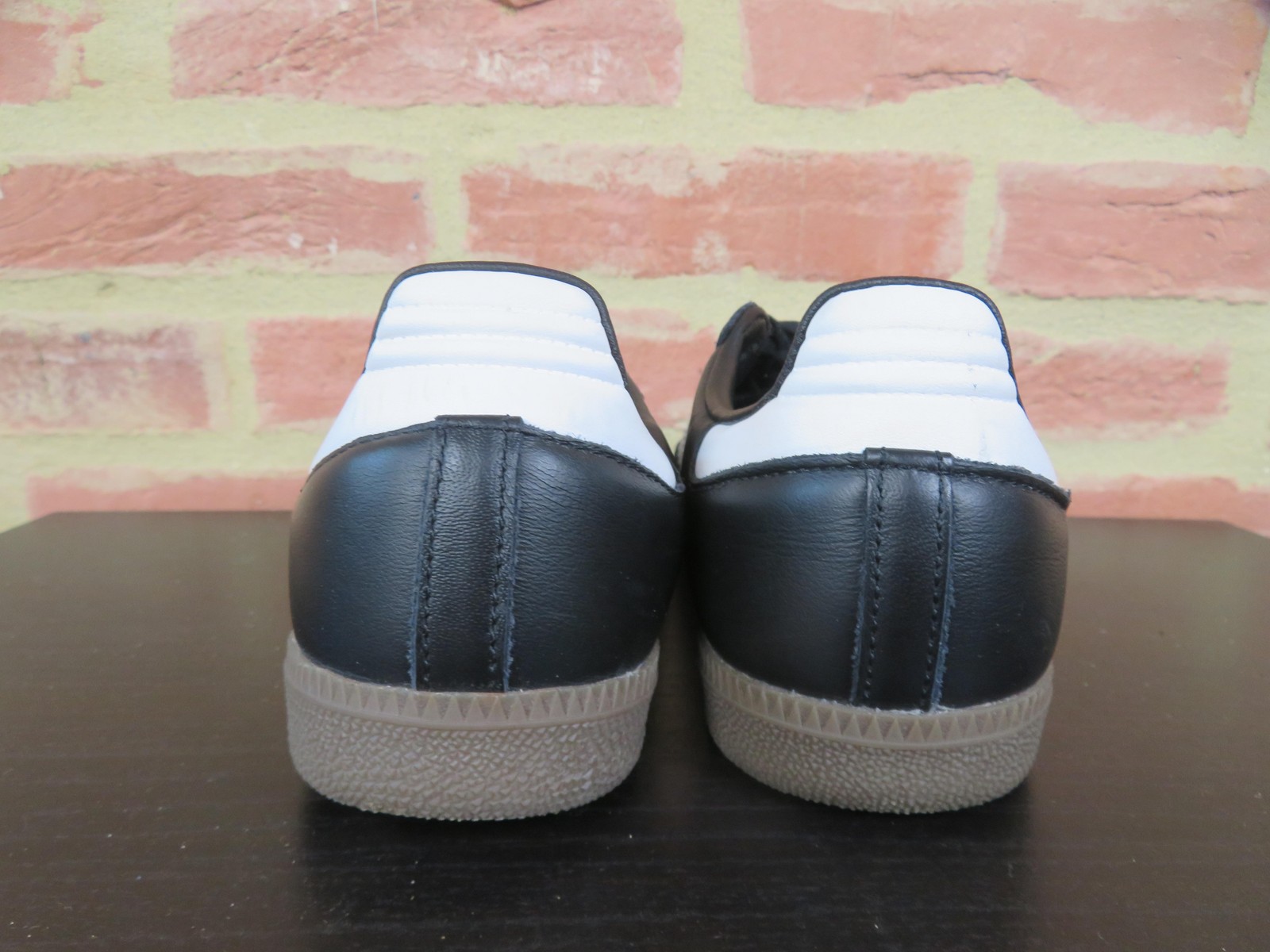 Adidas Samba Shoes Womens 6 Mens 5 Black White Soccer Athletic Leather Low