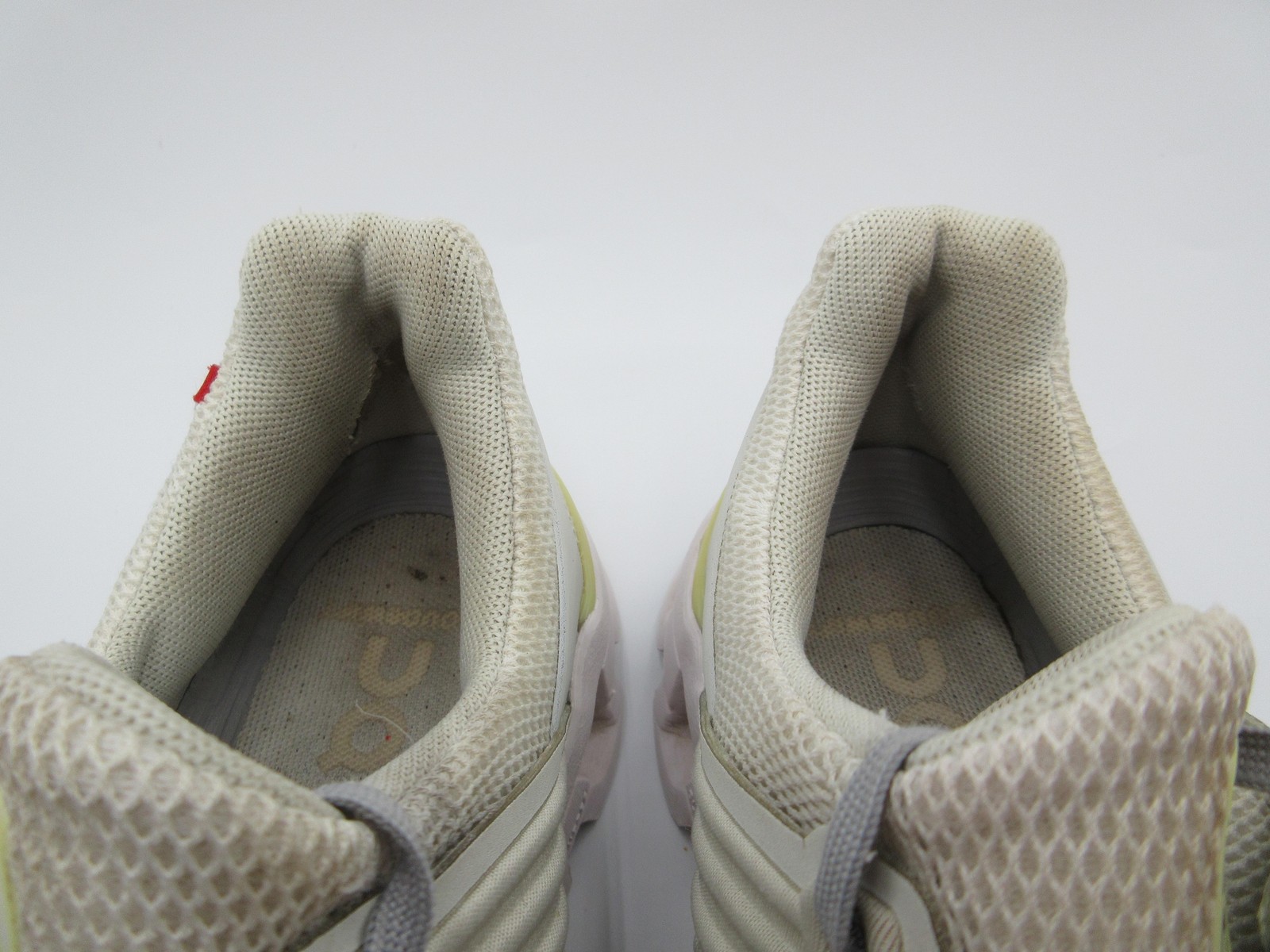 On Running Cloudswift Shoes Womens Size 7.5 Beige Gray Lime Sneakers CloudTec