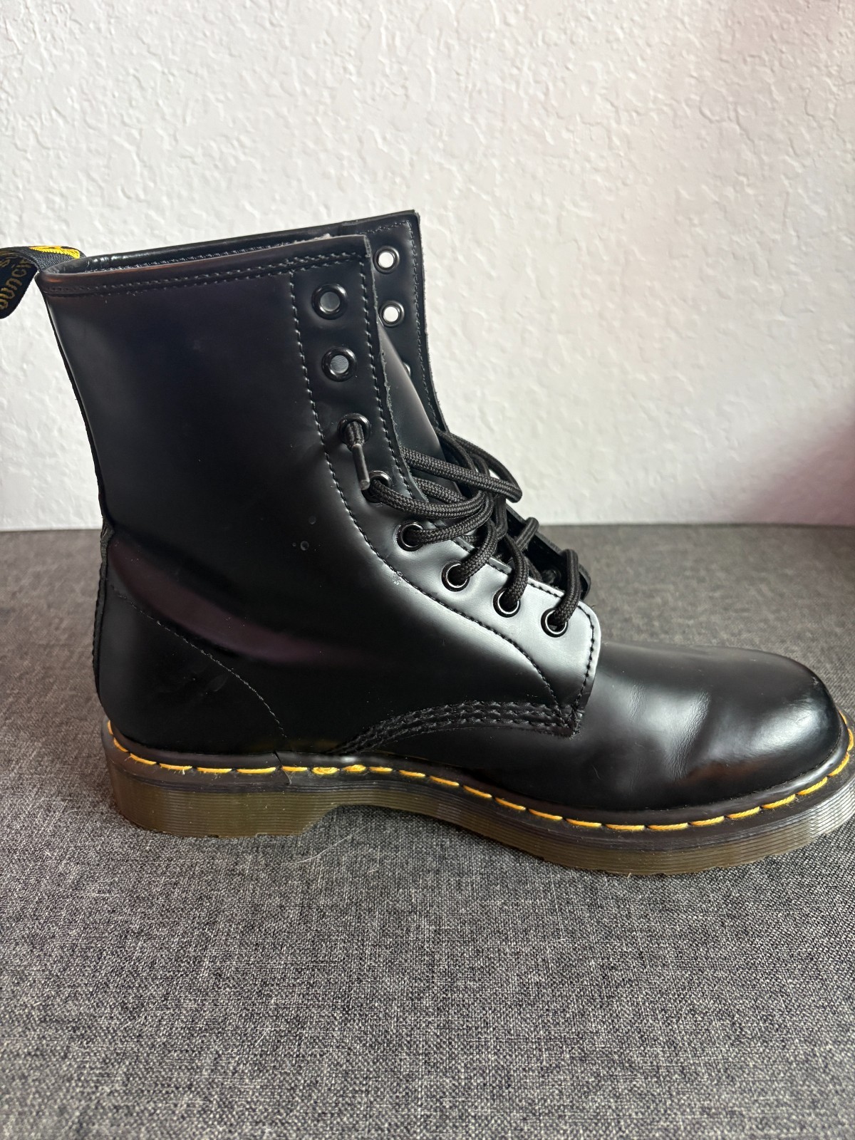 Dr. Martens 1460 Women’s Original Smooth Leather Lace Up Boots – Black, Size 10