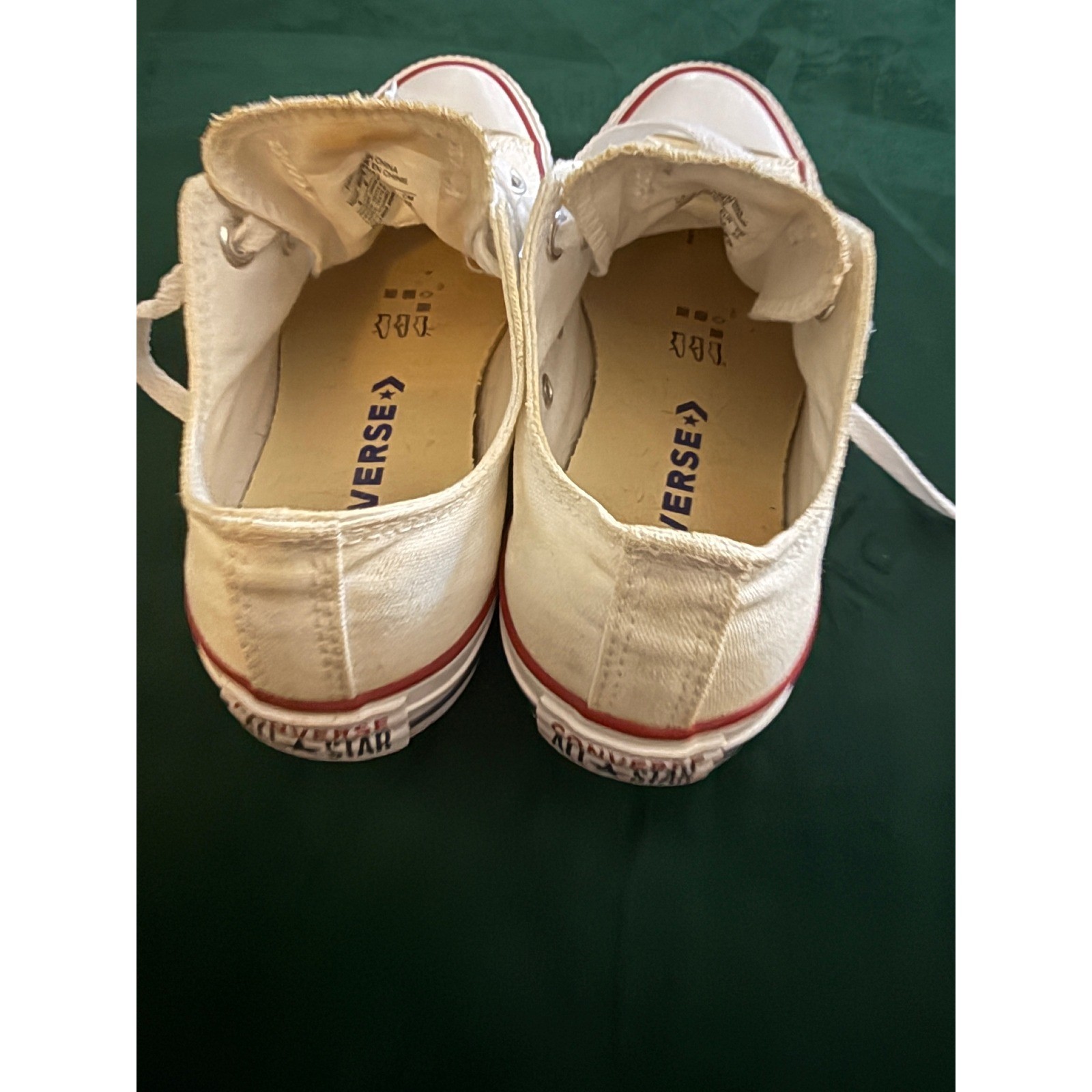 Converse Chuck Taylor All Star Low Top White Mens 4 Womens 6 M7652