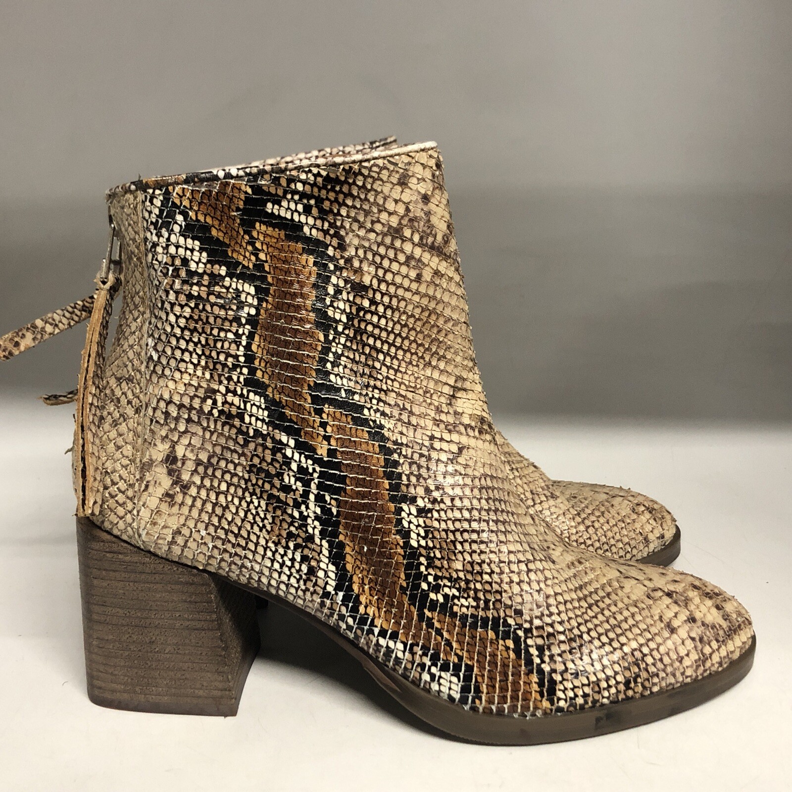 Golo Laredo Snake Print Boot Women’s Size 8.5 Medium
