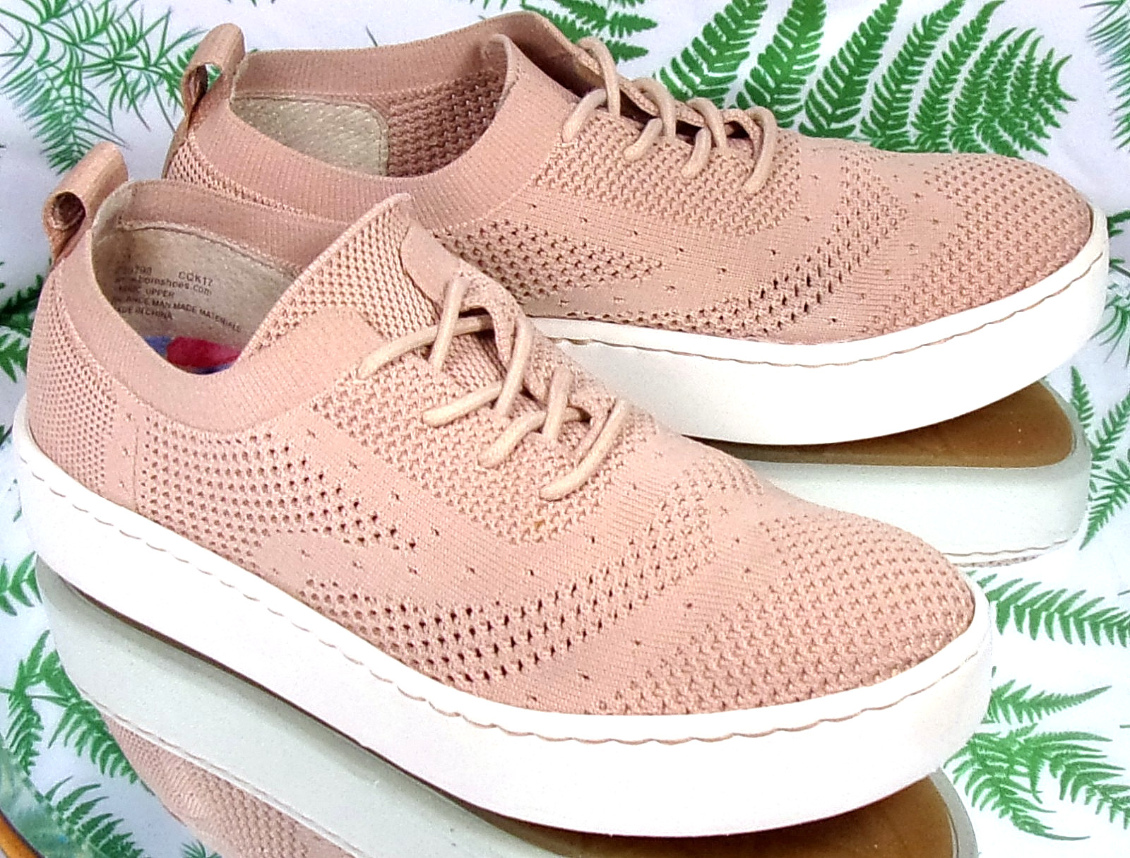 BORN SUNBURST PINK BLUSH FABRIC SNEAKERS SLIP ONS COMFORT SHOES US WOMENS SZ 7 M