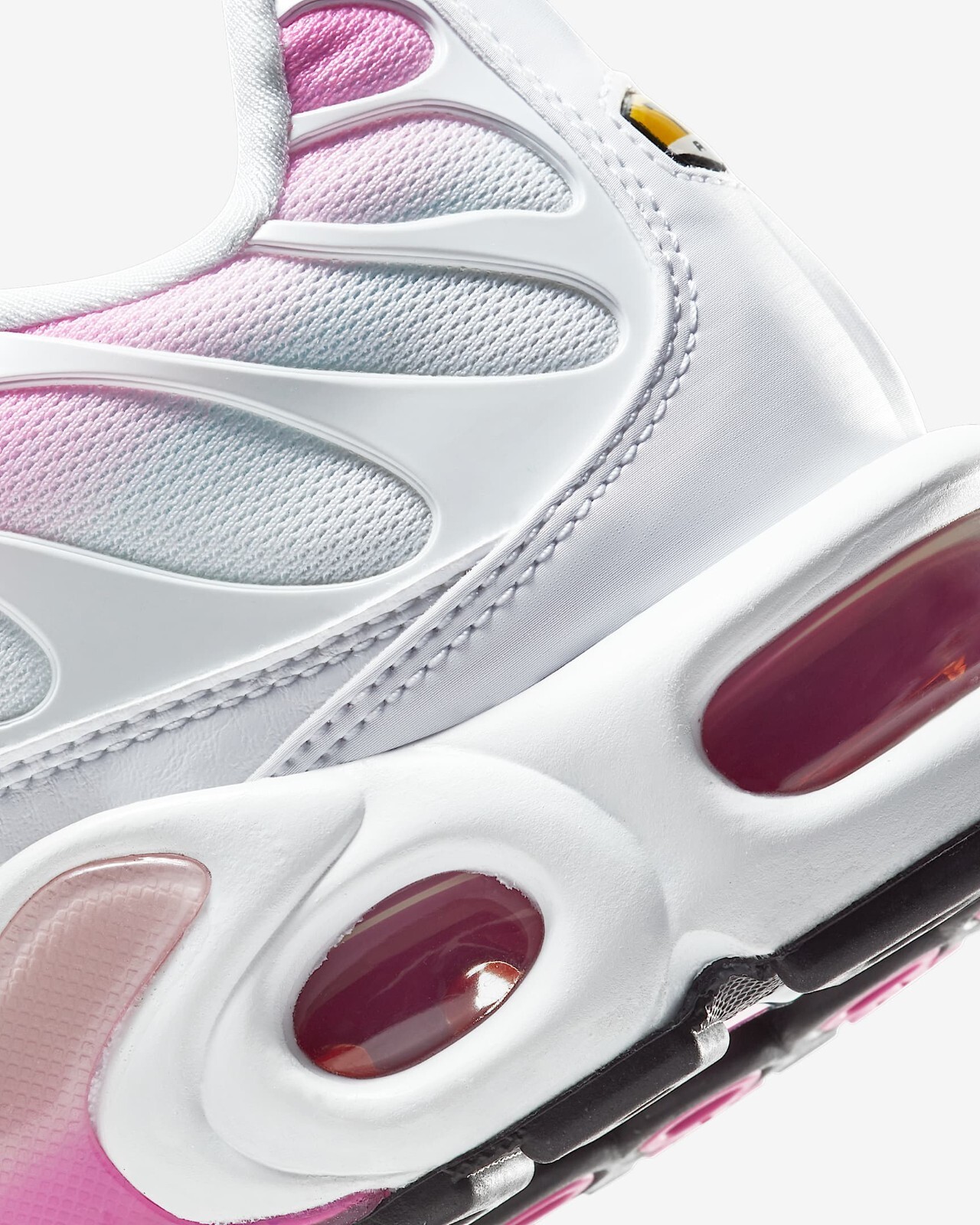 NIKE Women’s Air Max Plus CZ7931-100 White Pink Foam Black Fire Pink