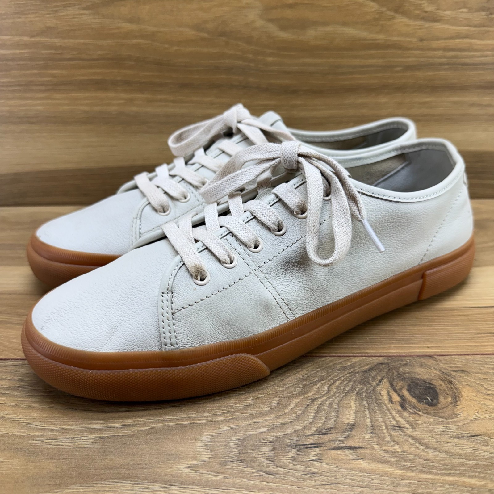 FRYE Gia Low Lace Up Sneakers Womens 9 M Cream Leather Casual Travel Boho Walk