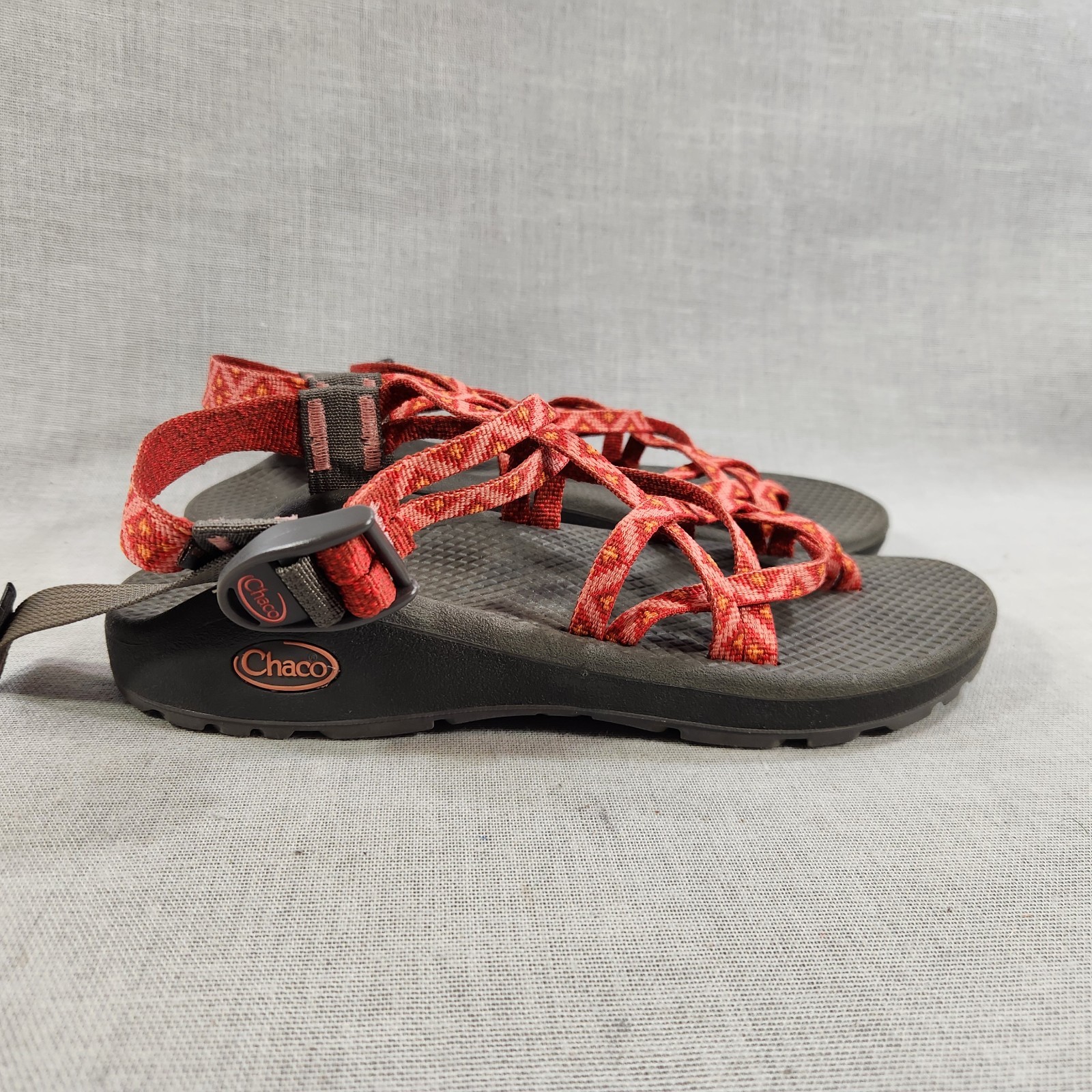Chaco ZCloud X2 Botanic Spicy Orange Womens Size 8 Sandals Shoes Strappy