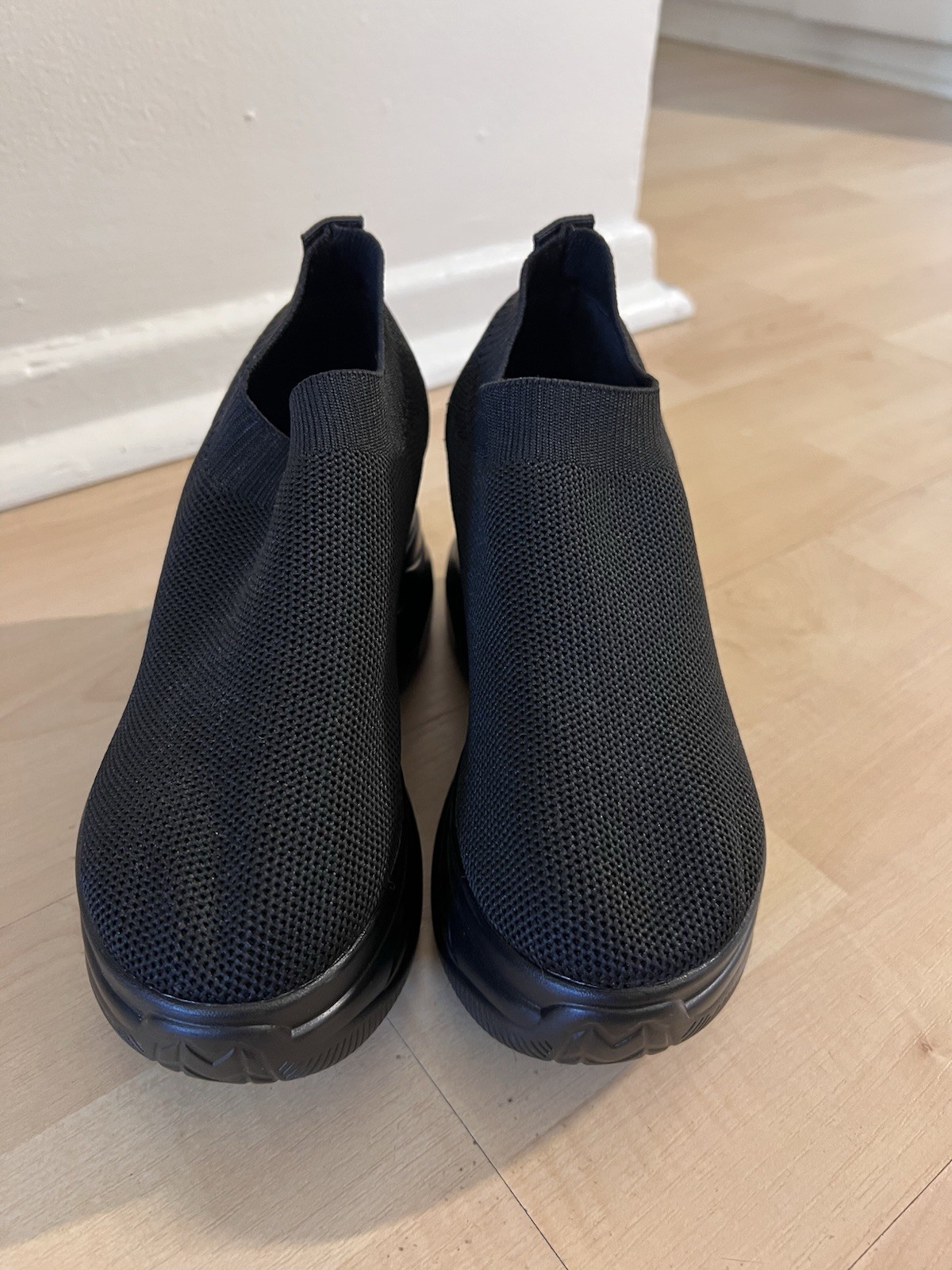 Black Platform Sock Sneakers Size 35 Y2K Streetwear Chunky Slip-On Casual Shoes
