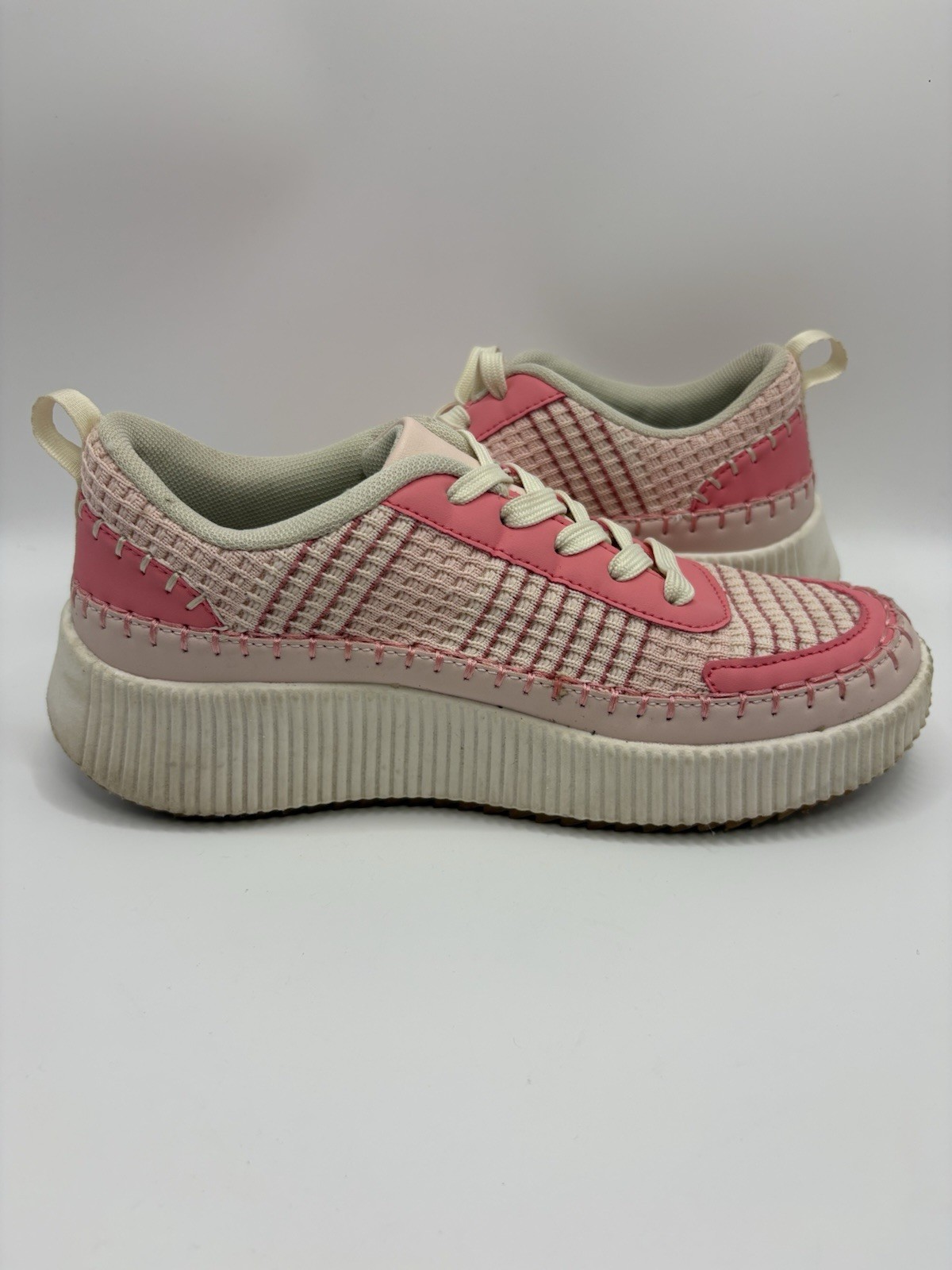 Pink Nicole Miller Brita Sneakers Shoes Women’s Woven Stitched 7.5