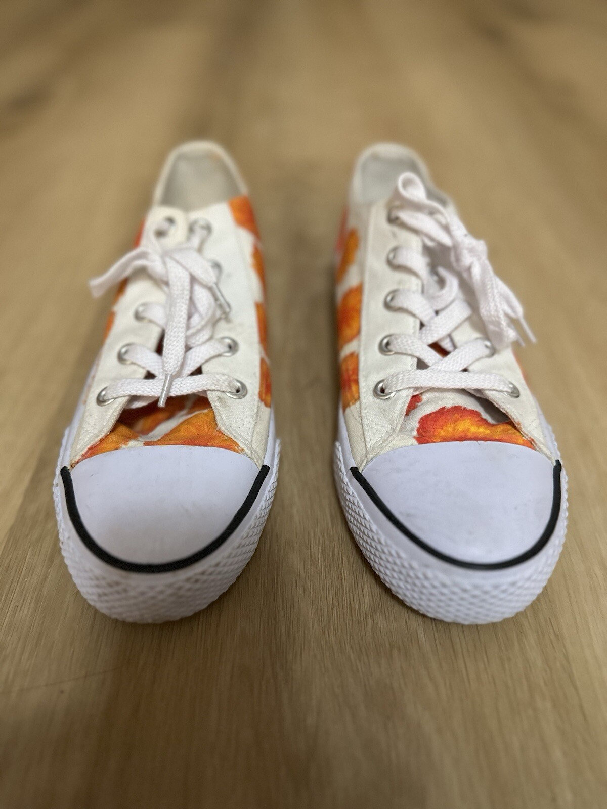 Airwalk Women’s Size 7 Orange Floral Shoes Canvas Low Top