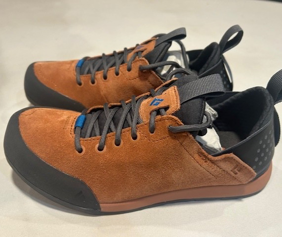 Black Diamond Unisex-Adult Hiking Session Suede Shoes Moab Brown NIB – 6M / 7.5W