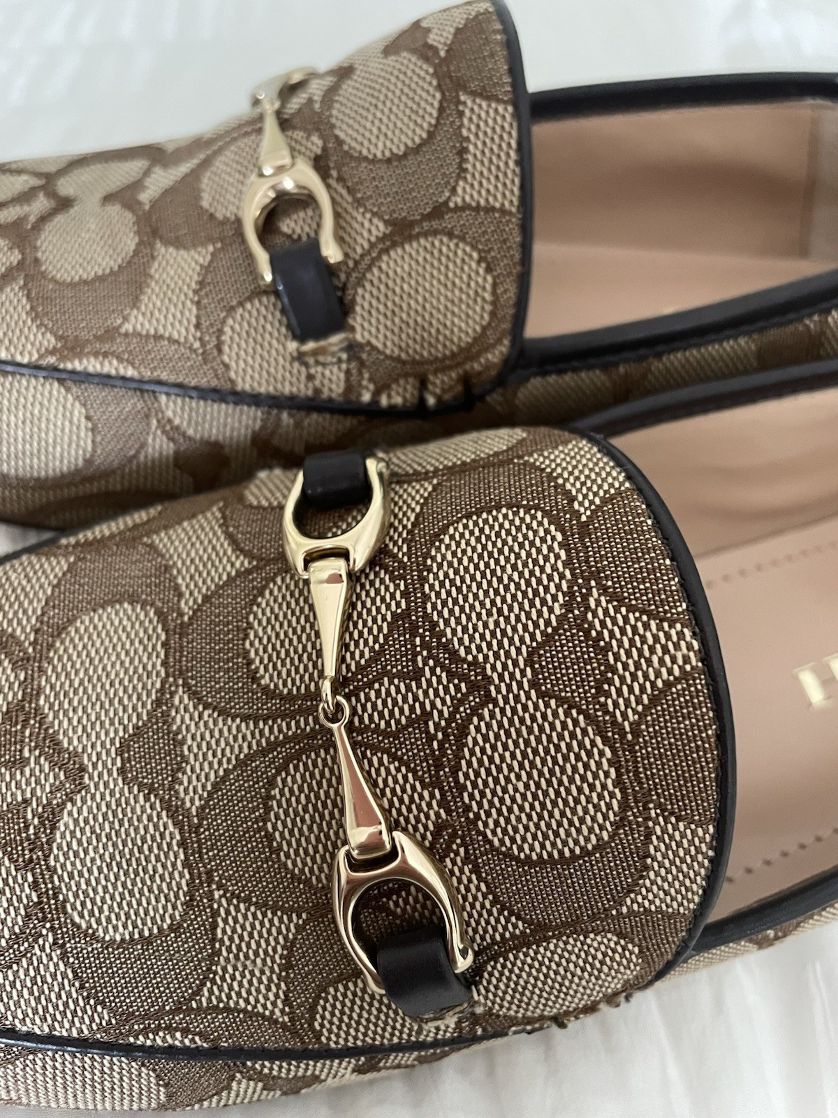 Coach Signature Jacquard Slip-On Loafer Flats Khaki/Brown Women’s 8.5B