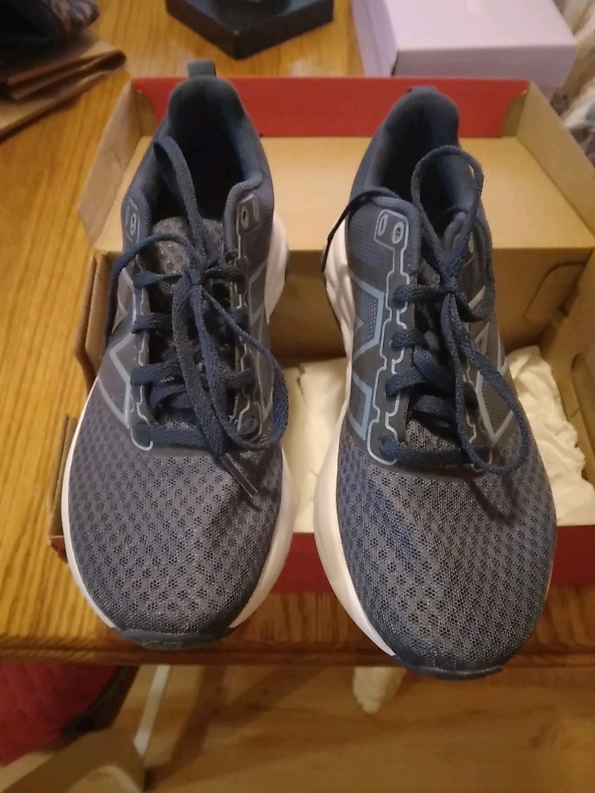 Size 7.5 – New Balance 460 Black
