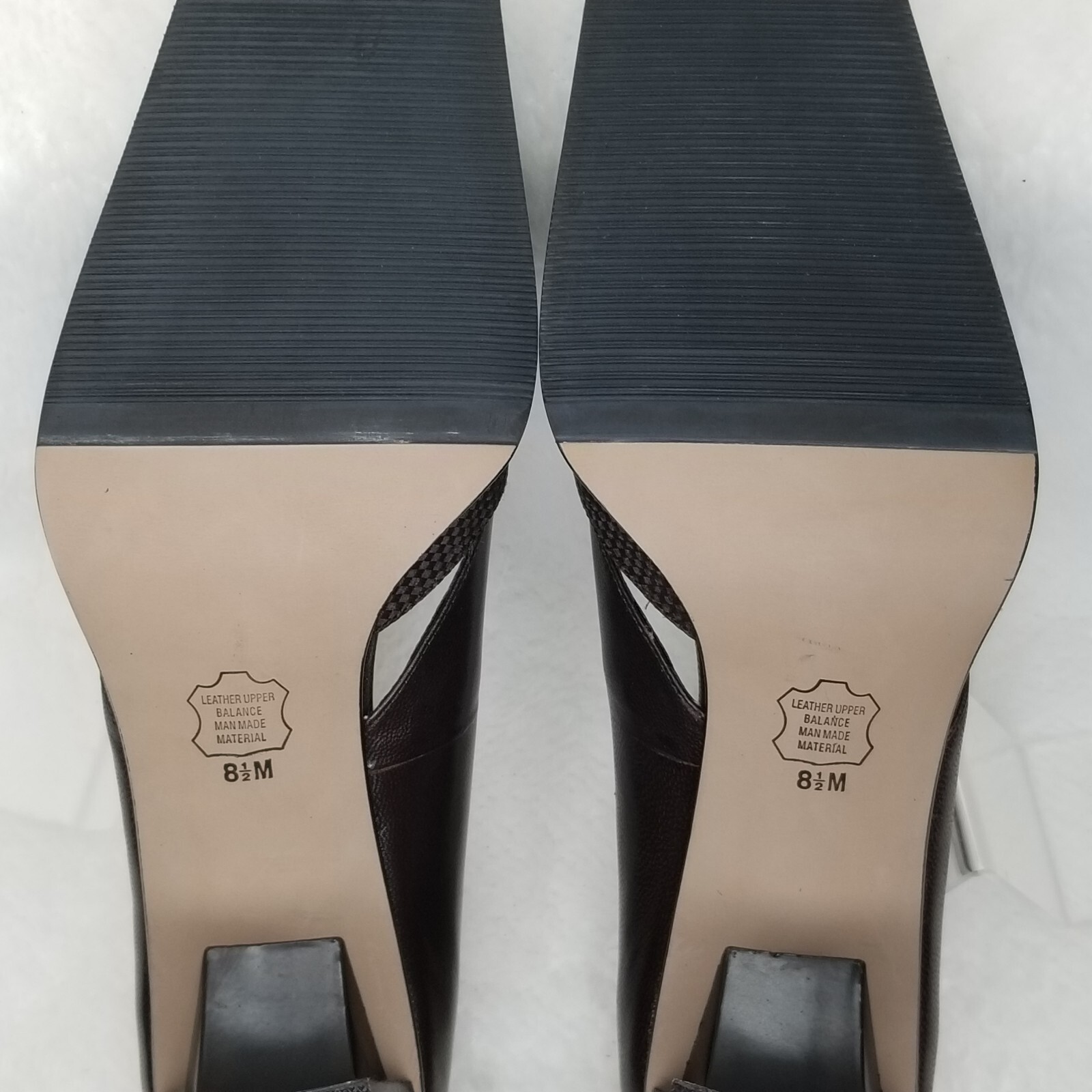 SACHA TOO SQUARE TOE BROWN PUMPS FORMAL BUSINESS BLOCK HIGH HEELS WOMENS 8.5M