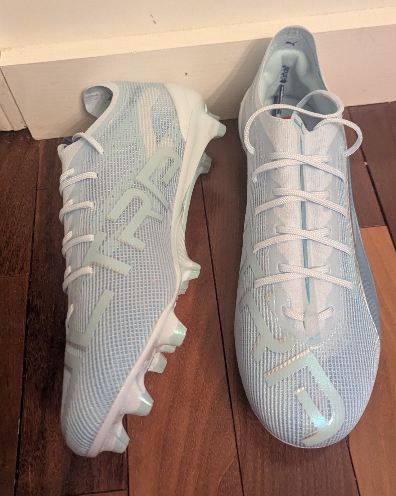 PUMA Ultra 5 Ultimate FG Soccer Cleat Light Up Pack Women’s 11 Mens 9.5 New