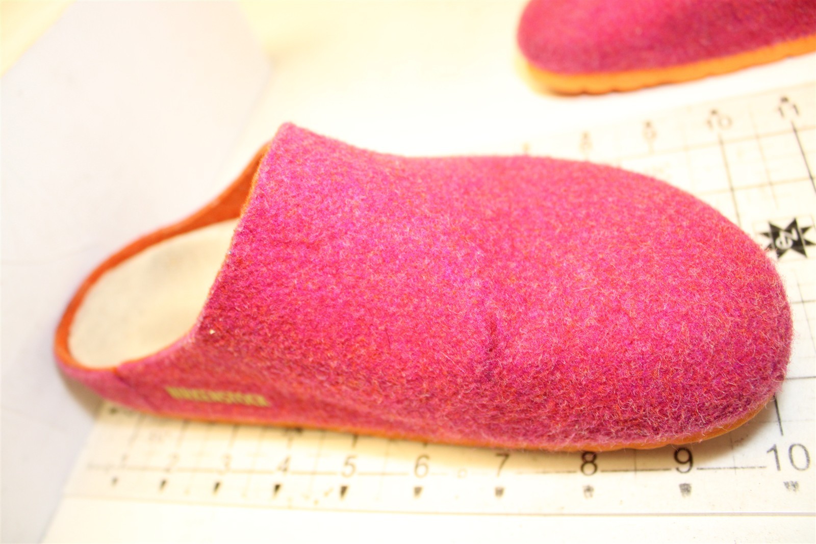 Birkenstock Germany Made Kaprun Happy Fuschia Womens US 6 EUR 37 Wool Felt Clogs
