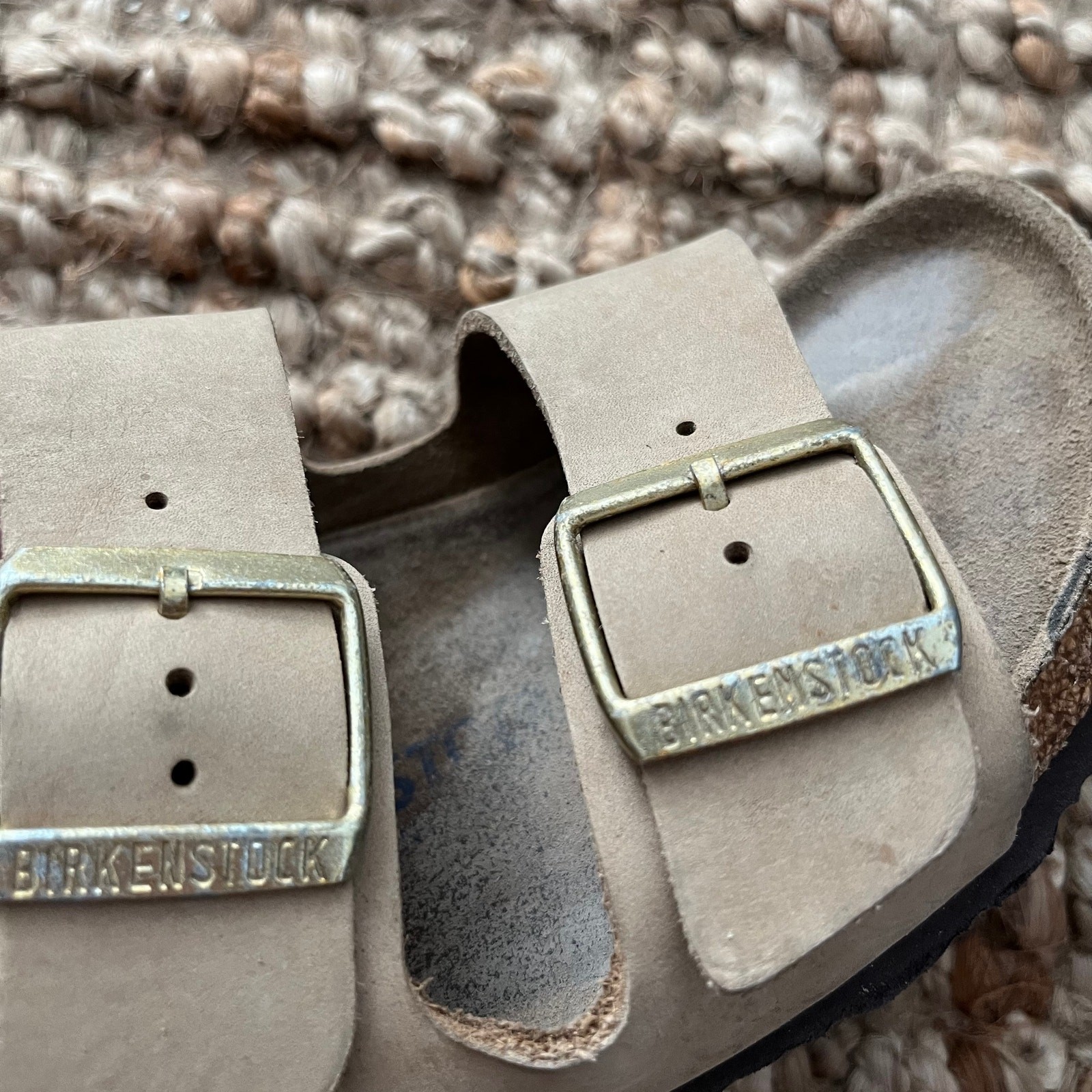 Birkenstock Arizona Taupe Oiled Leather Sandals EU 39 US 8-8.5 Narrow