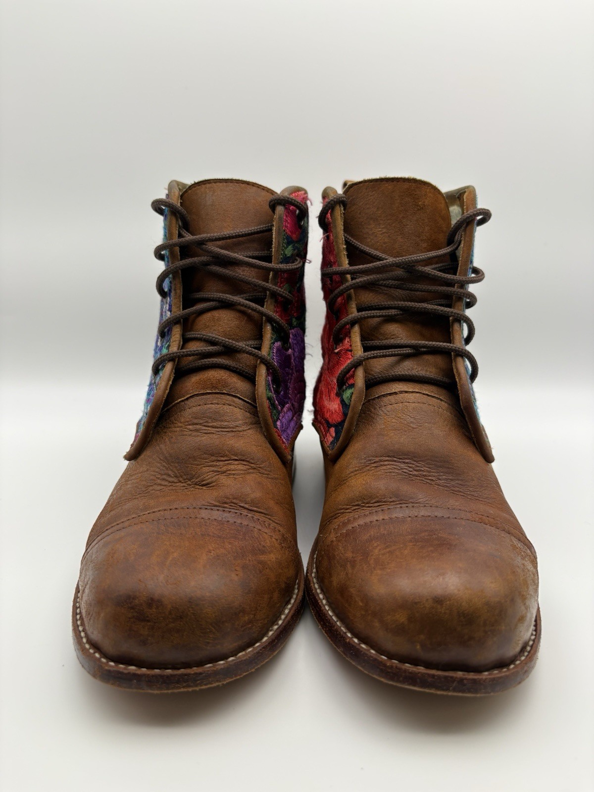Teysha Custom Handwoven Embroidered Peace Floral Boot – Brown/Multi 6.5/7