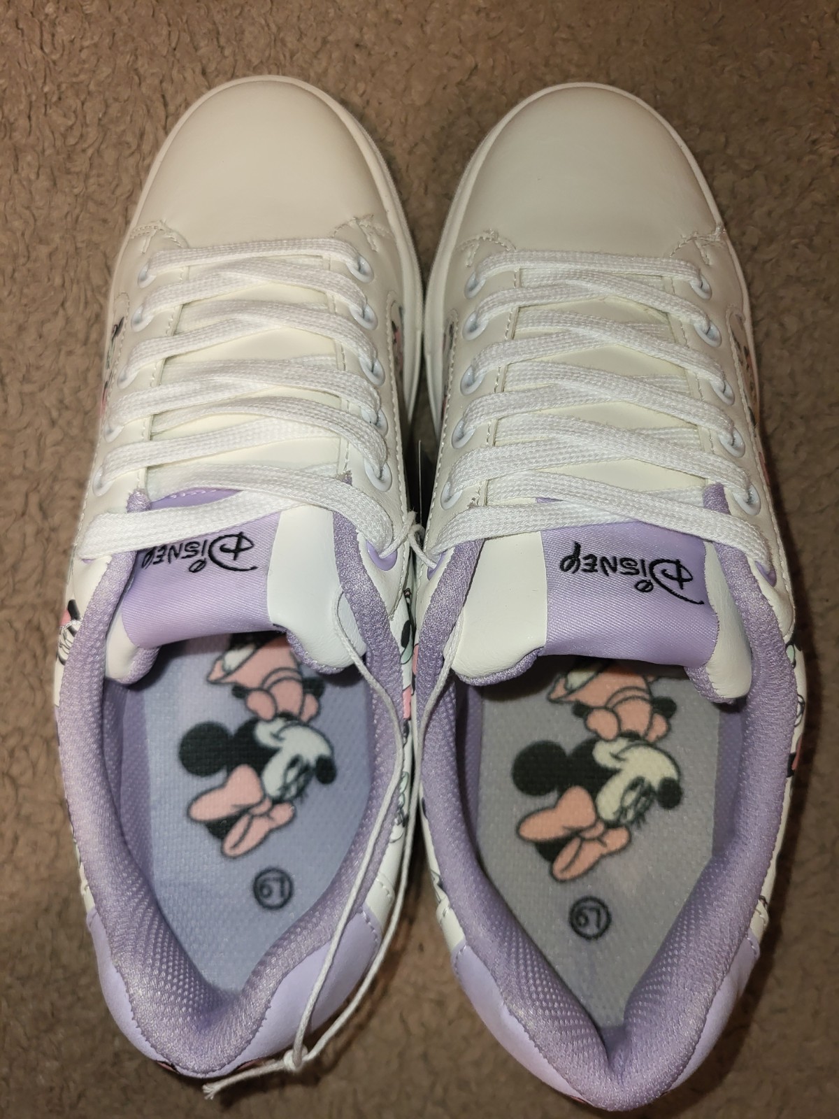 Ladies Minnie Mouse Sneakers Size 9 New Unused