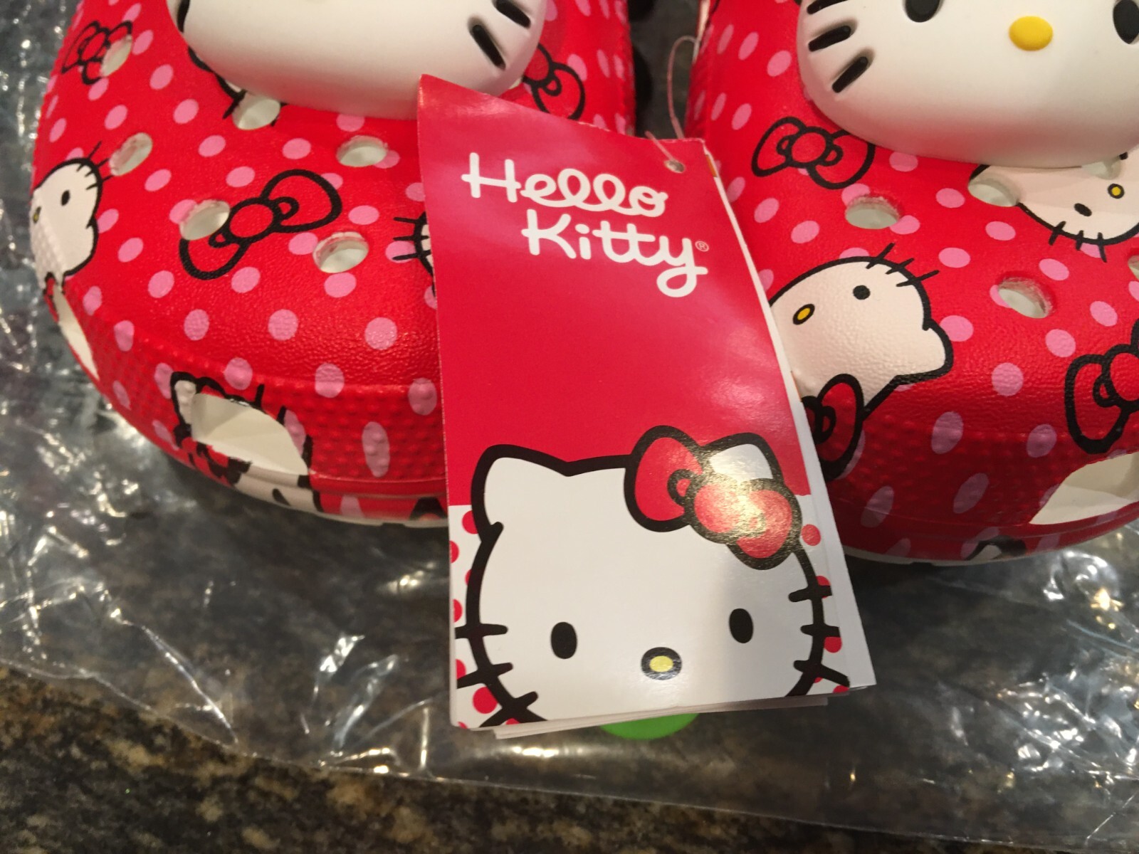 NEW Womens Crocs Hello Kitty Red Classic Clog Shoes, size 9 (also mens size 7)